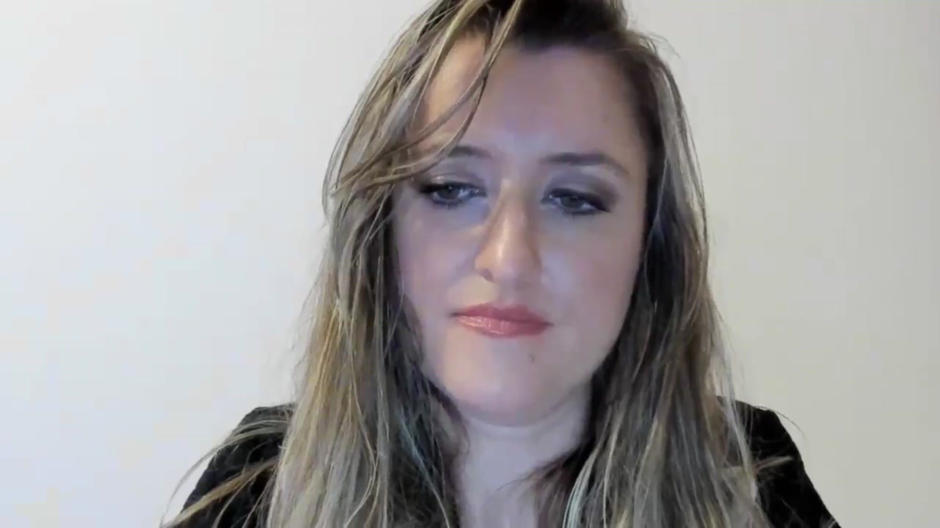 Gallery image thumbnail from BestDream's myfreecams stream on, 05/06/2024, 22:57 image 9 of 20