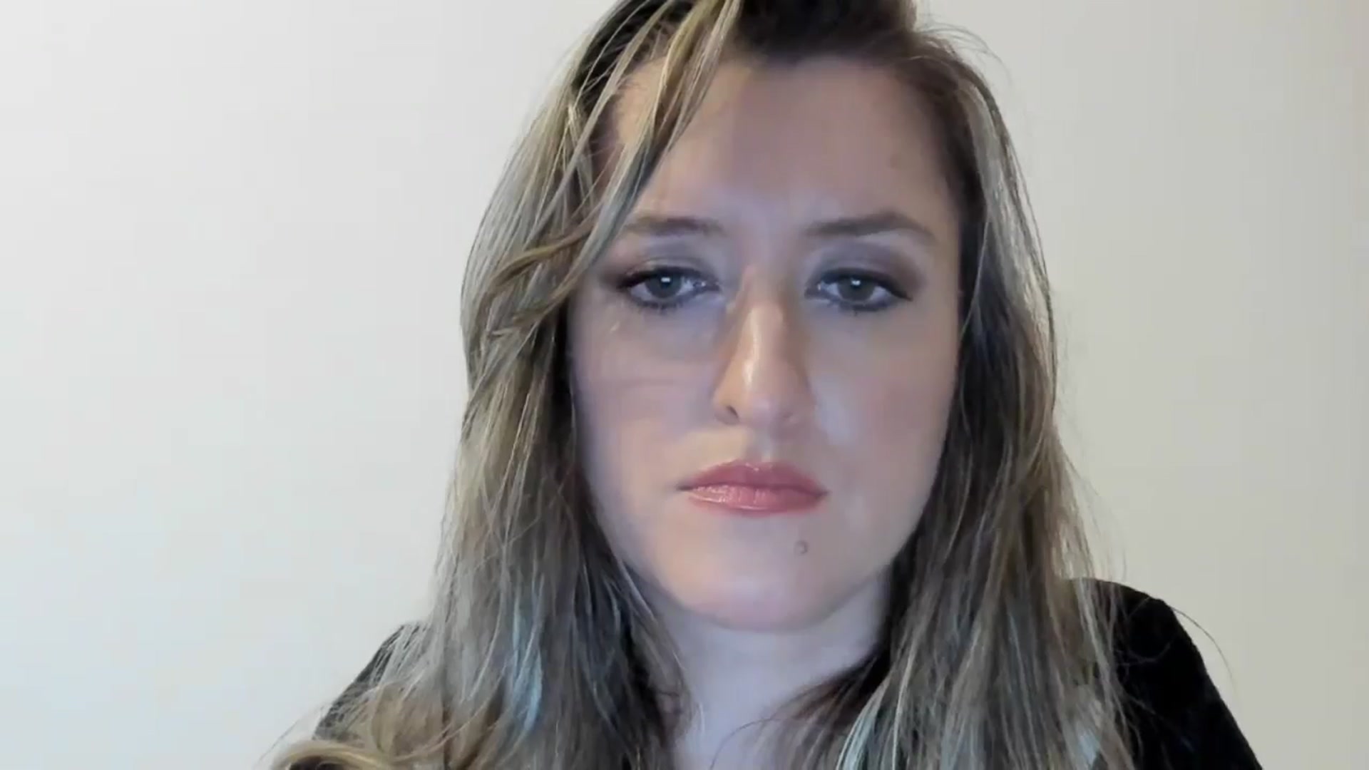 Gallery image thumbnail from BestDream's myfreecams stream on, 05/06/2024, 22:57 image 12 of 20