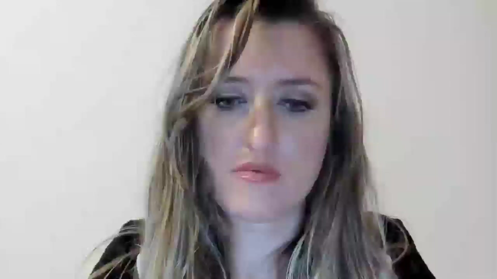 Gallery image thumbnail from BestDream's myfreecams stream on, 05/06/2024, 22:57 image 8 of 20