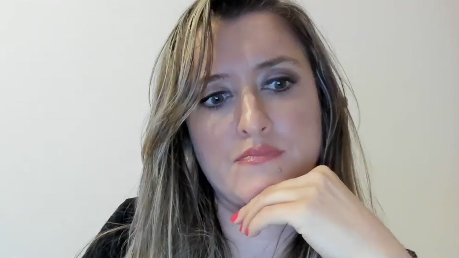 Gallery image thumbnail from BestDream's myfreecams stream on, 05/07/2024, 01:00 image 9 of 20
