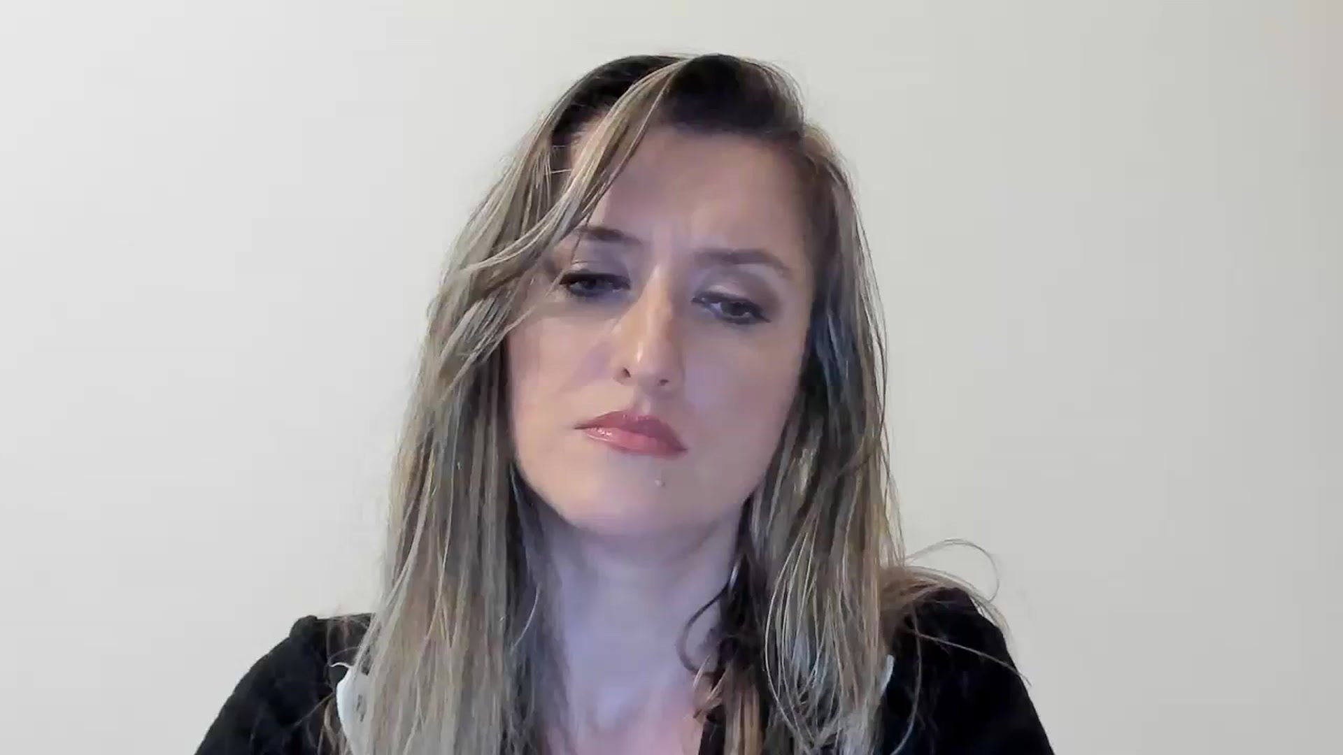 Gallery image thumbnail from BestDream's myfreecams stream on, 05/07/2024, 01:37 image 14 of 20