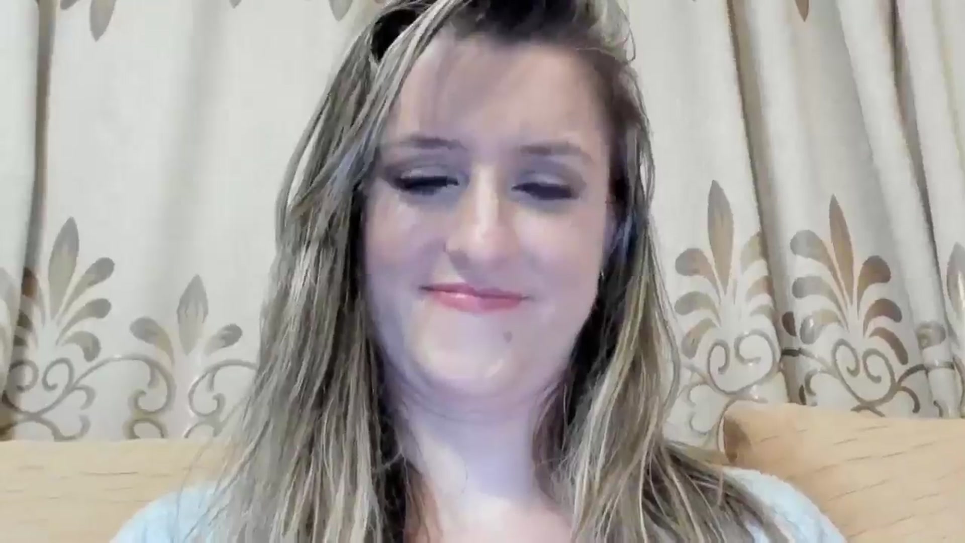 Gallery image thumbnail from BestDream's myfreecams stream on, 05/08/2024, 24:36 image 12 of 20