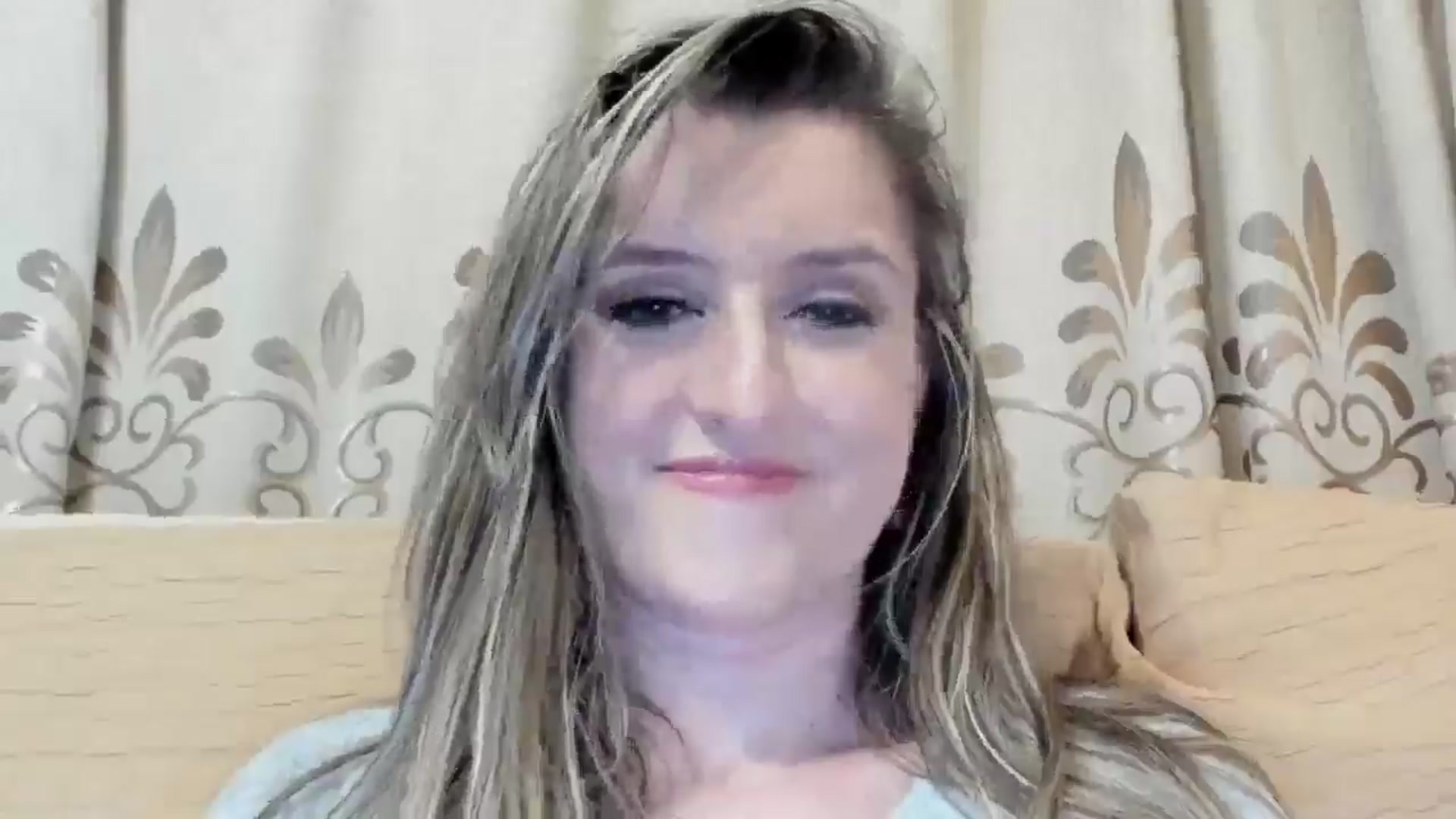 Gallery image thumbnail from BestDream's myfreecams stream on, 05/08/2024, 24:36 image 17 of 20