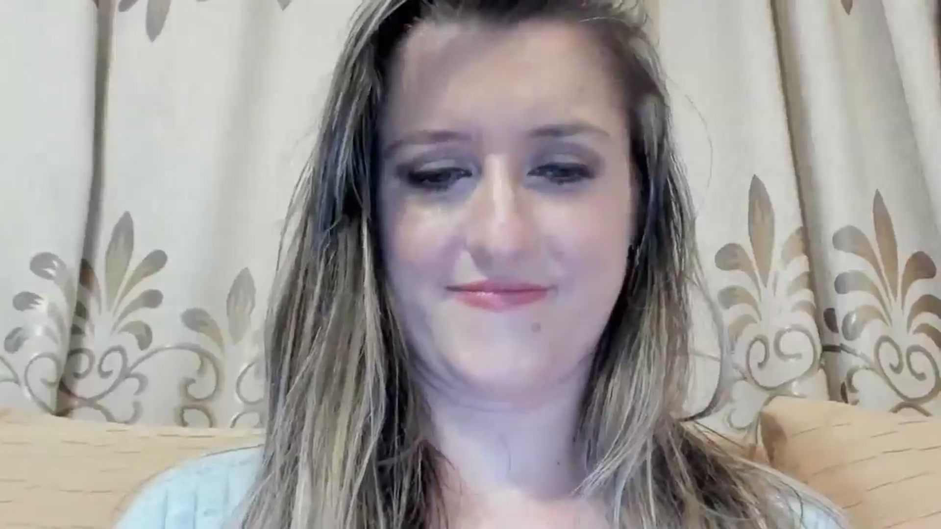Gallery image thumbnail from BestDream's myfreecams stream on, 05/08/2024, 24:36 image 4 of 20