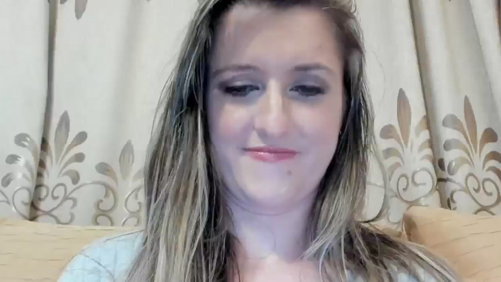 Gallery image thumbnail from BestDream's myfreecams stream on, 05/08/2024, 24:36 image 2 of 20