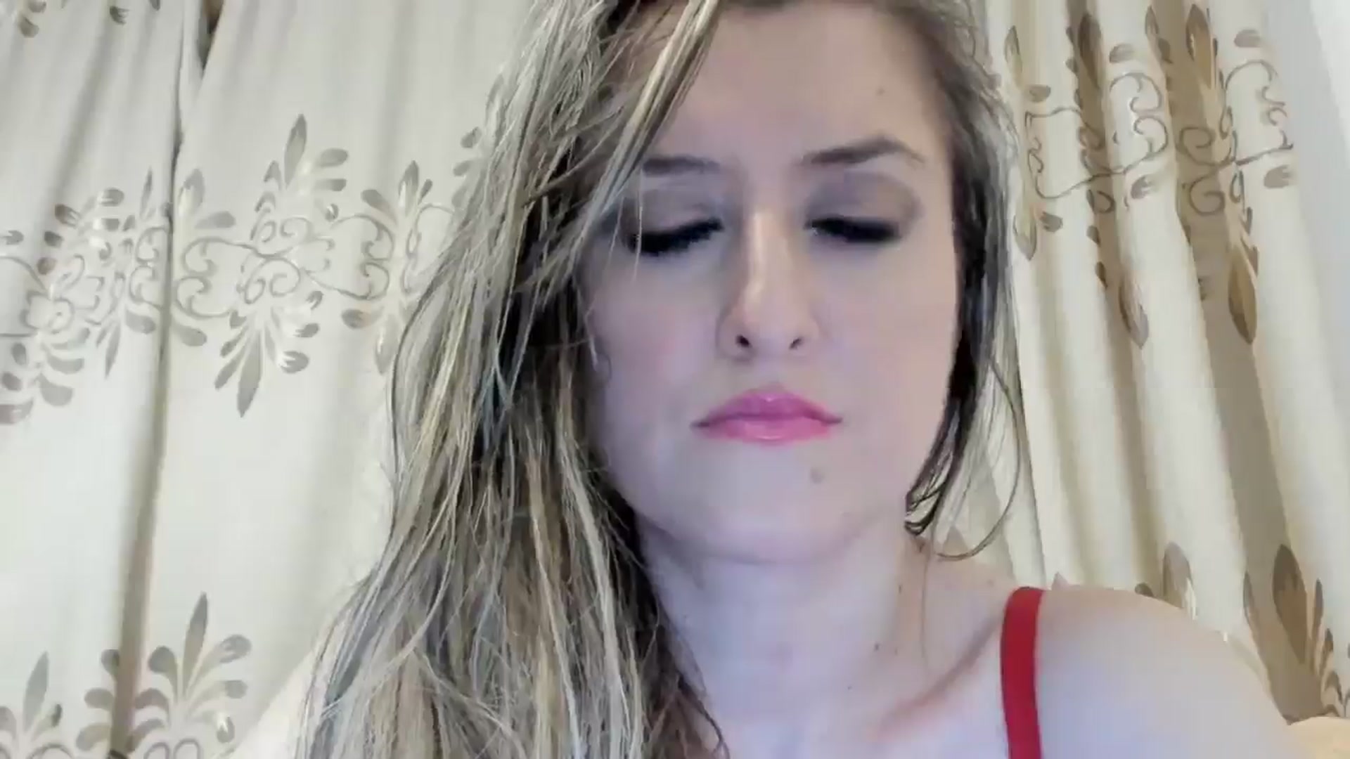 Gallery image thumbnail from BestDream's myfreecams stream on, 05/08/2024, 22:49 image 5 of 20