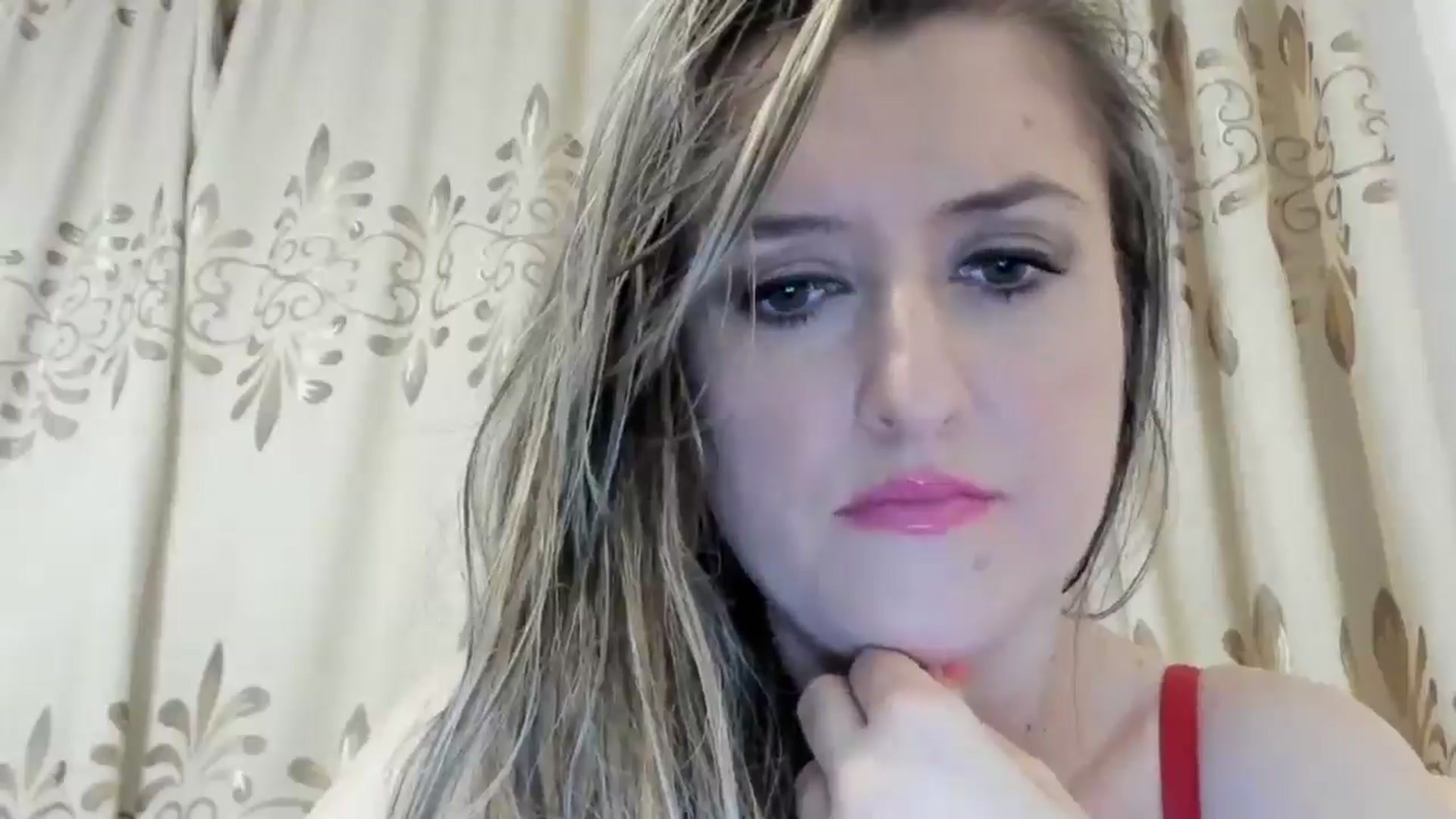 Gallery image thumbnail from BestDream's myfreecams stream on, 05/08/2024, 22:49 image 4 of 20