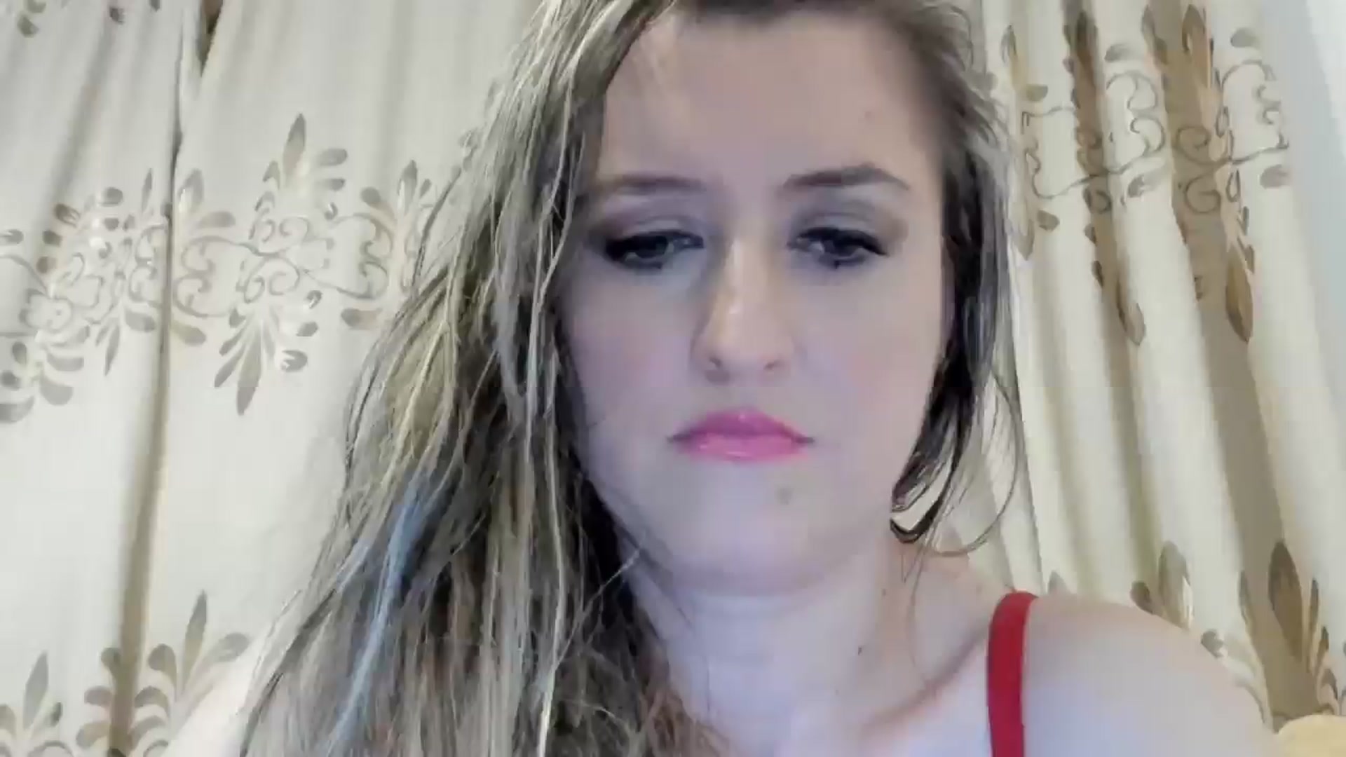 Gallery image thumbnail from BestDream's myfreecams stream on, 05/08/2024, 22:49 image 17 of 20