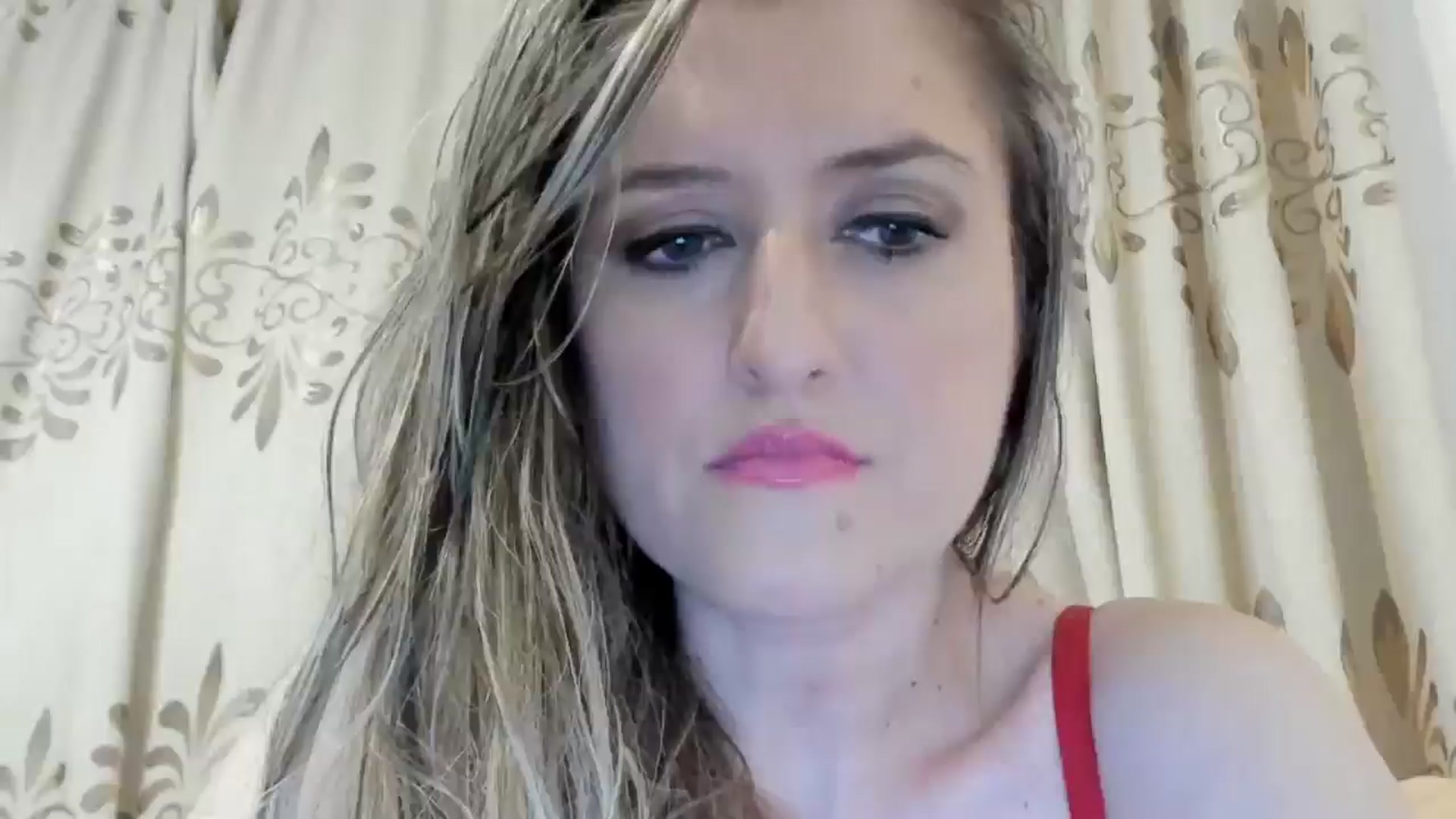 Gallery image thumbnail from BestDream's myfreecams stream on, 05/08/2024, 22:49 image 1 of 20