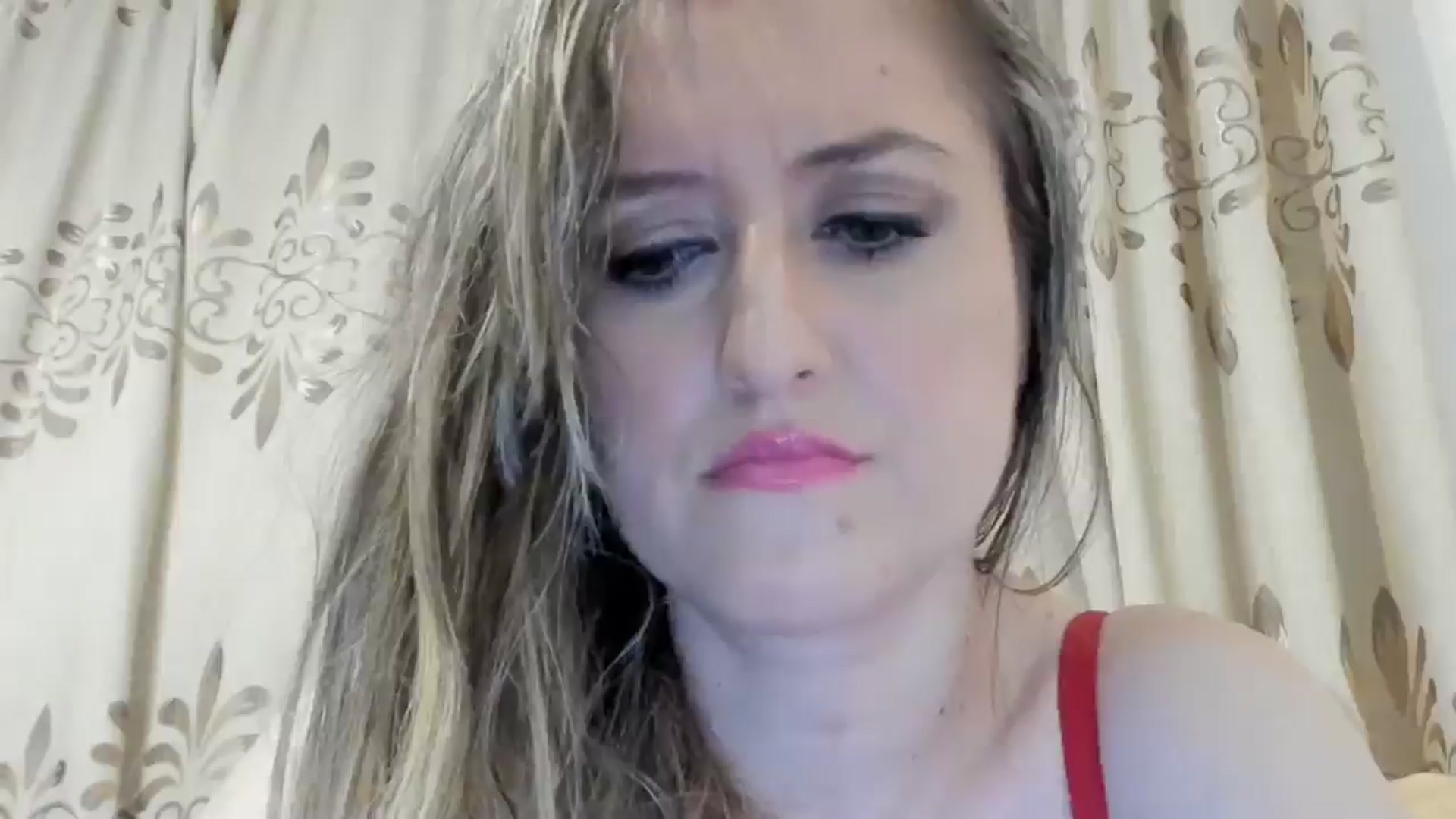 Gallery image thumbnail from BestDream's myfreecams stream on, 05/08/2024, 22:49 image 11 of 20