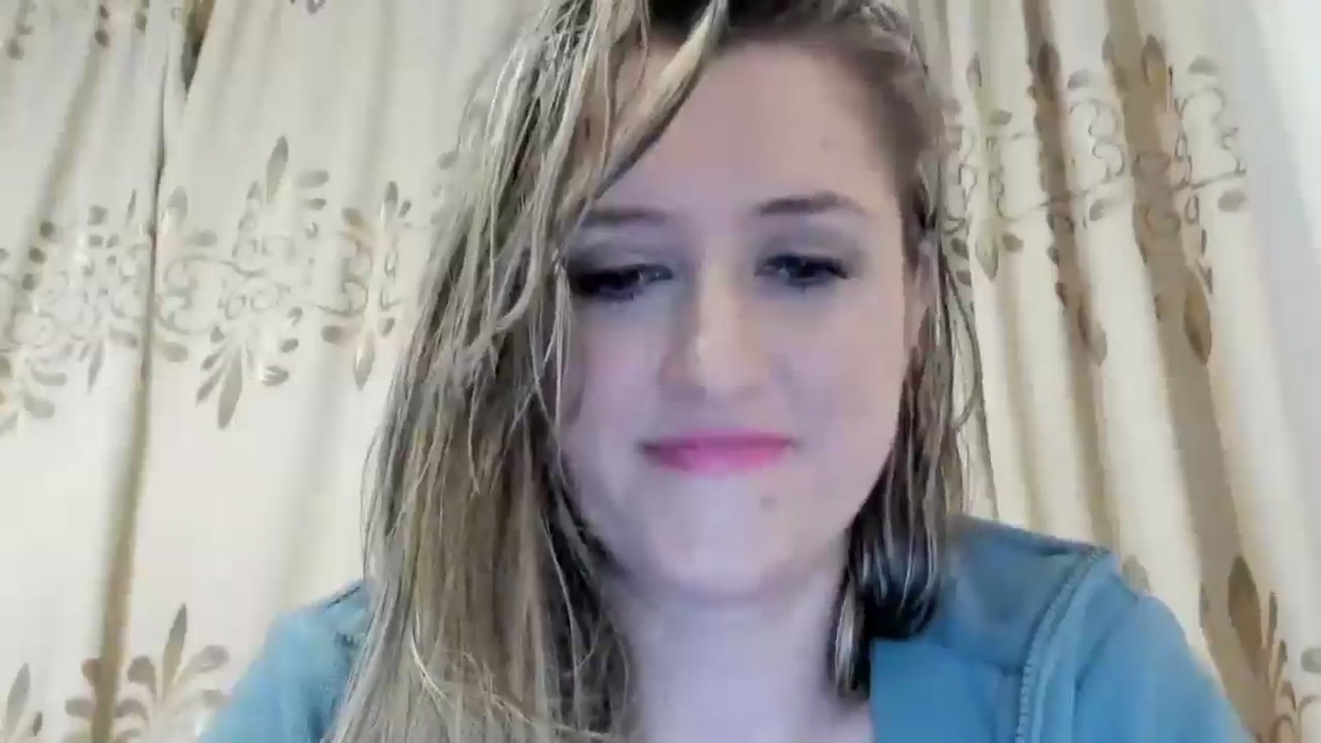 Gallery image thumbnail from BestDream's myfreecams stream on, 05/09/2024, 24:01 image 10 of 20
