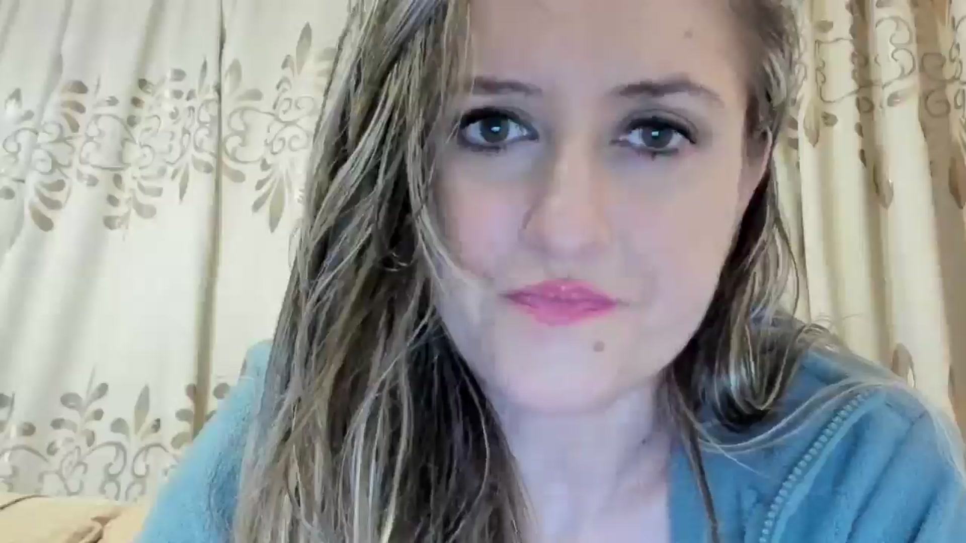 Gallery image thumbnail from BestDream's myfreecams stream on, 05/09/2024, 02:56 image 4 of 20
