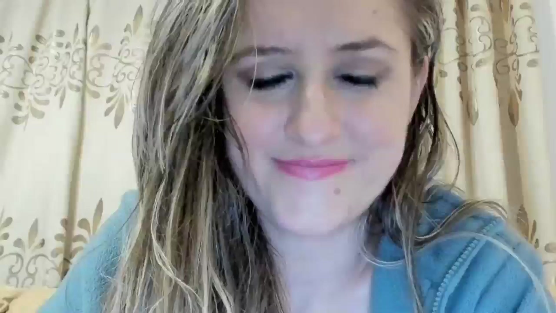 Gallery image thumbnail from BestDream's myfreecams stream on, 05/09/2024, 02:56 image 11 of 20