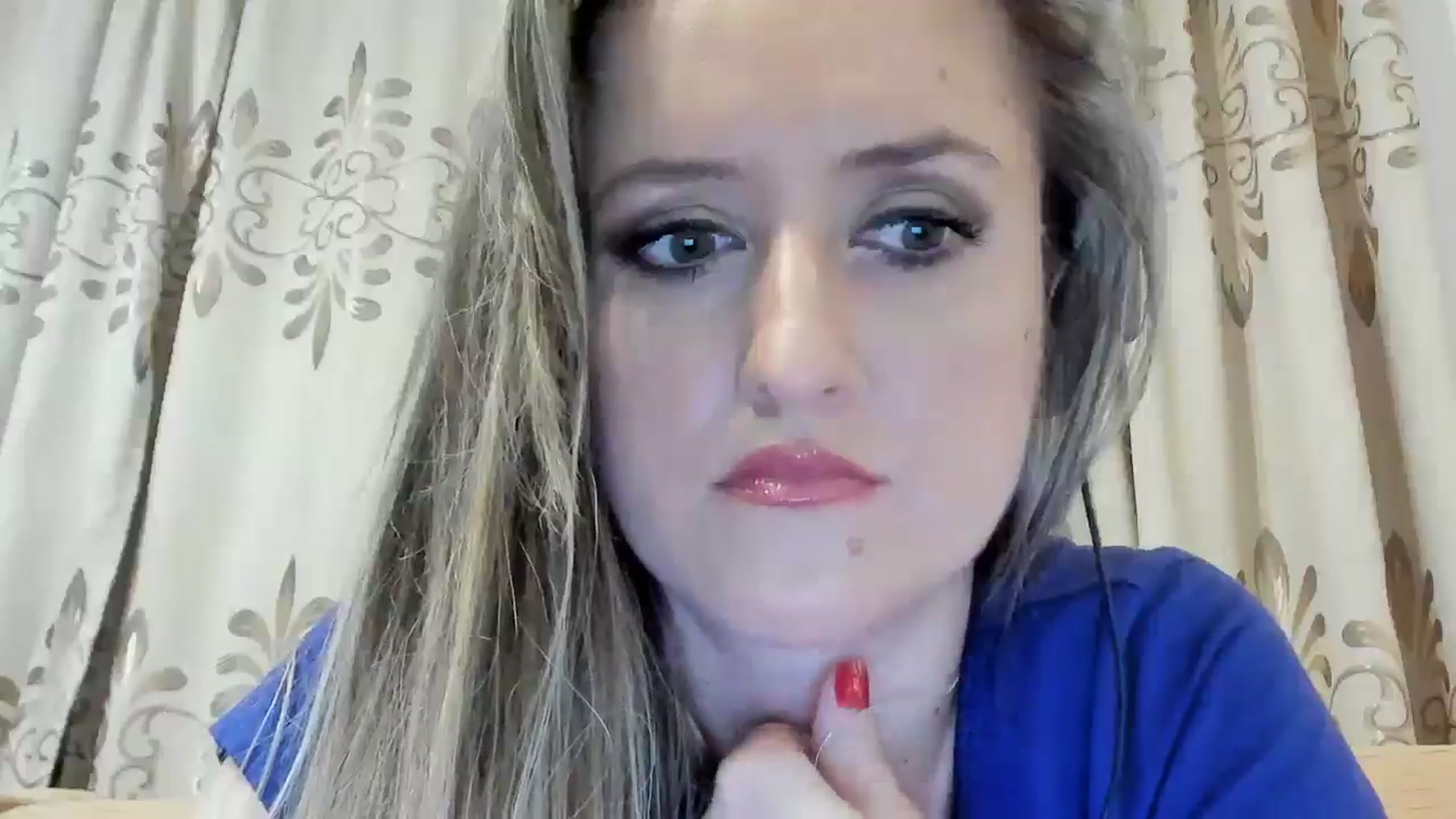 Gallery image thumbnail from BestDream's myfreecams stream on, 05/10/2024, 24:45 image 11 of 20