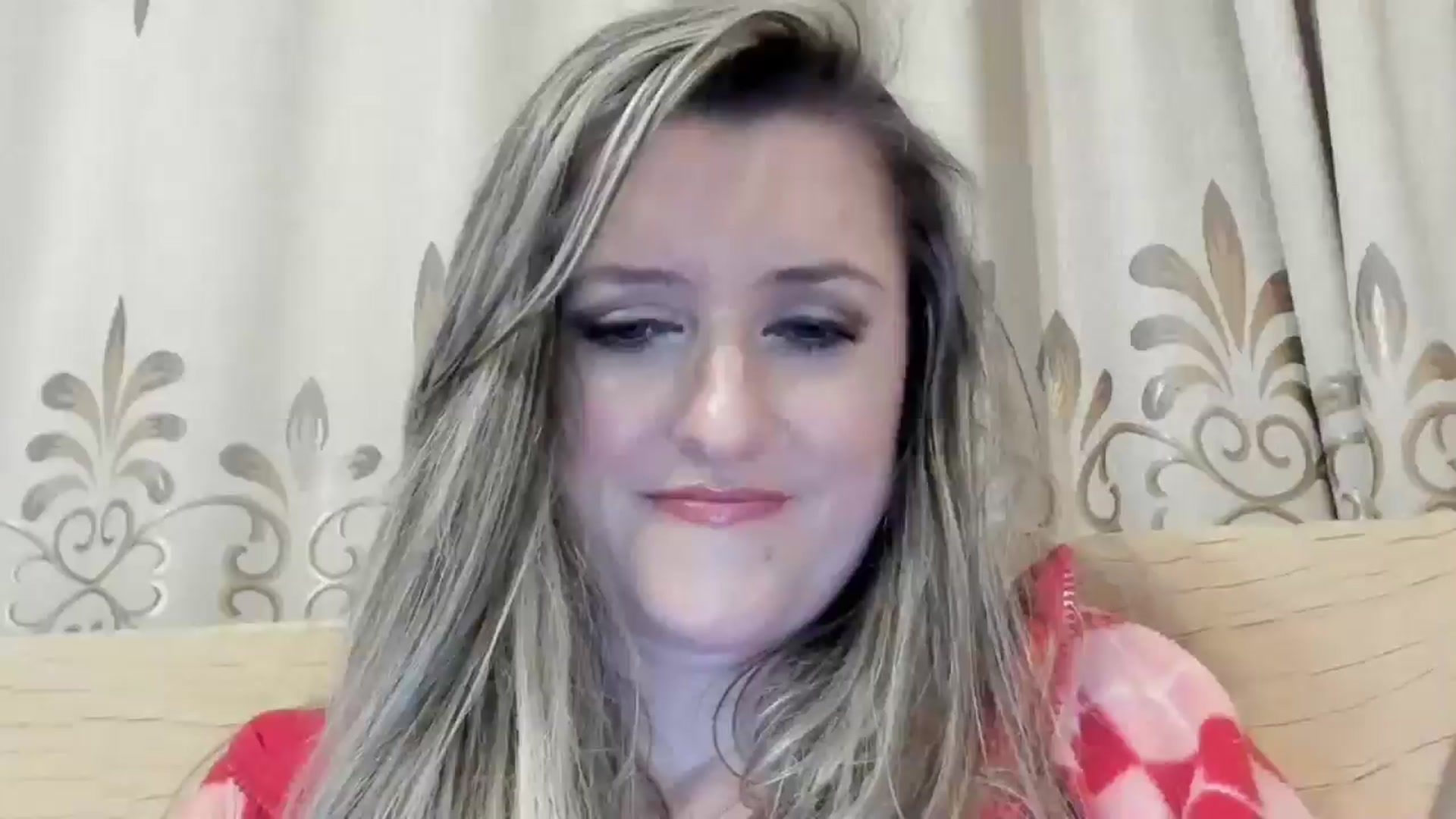Gallery image thumbnail from BestDream's myfreecams stream on, 05/10/2024, 02:22 image 18 of 20