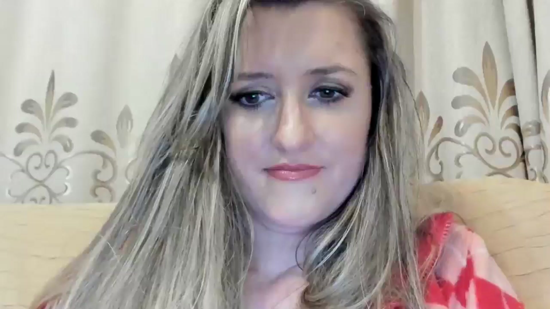 Gallery image thumbnail from BestDream's myfreecams stream on, 05/10/2024, 02:22 image 4 of 20