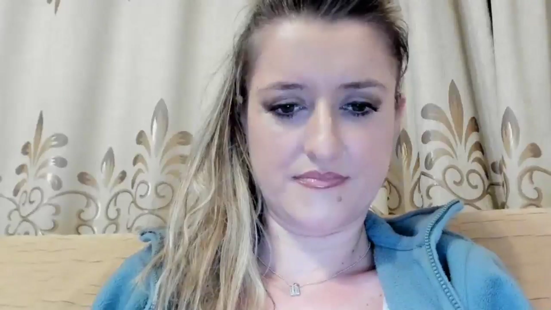Gallery image thumbnail from BestDream's myfreecams stream on, 05/10/2024, 21:35 image 16 of 20