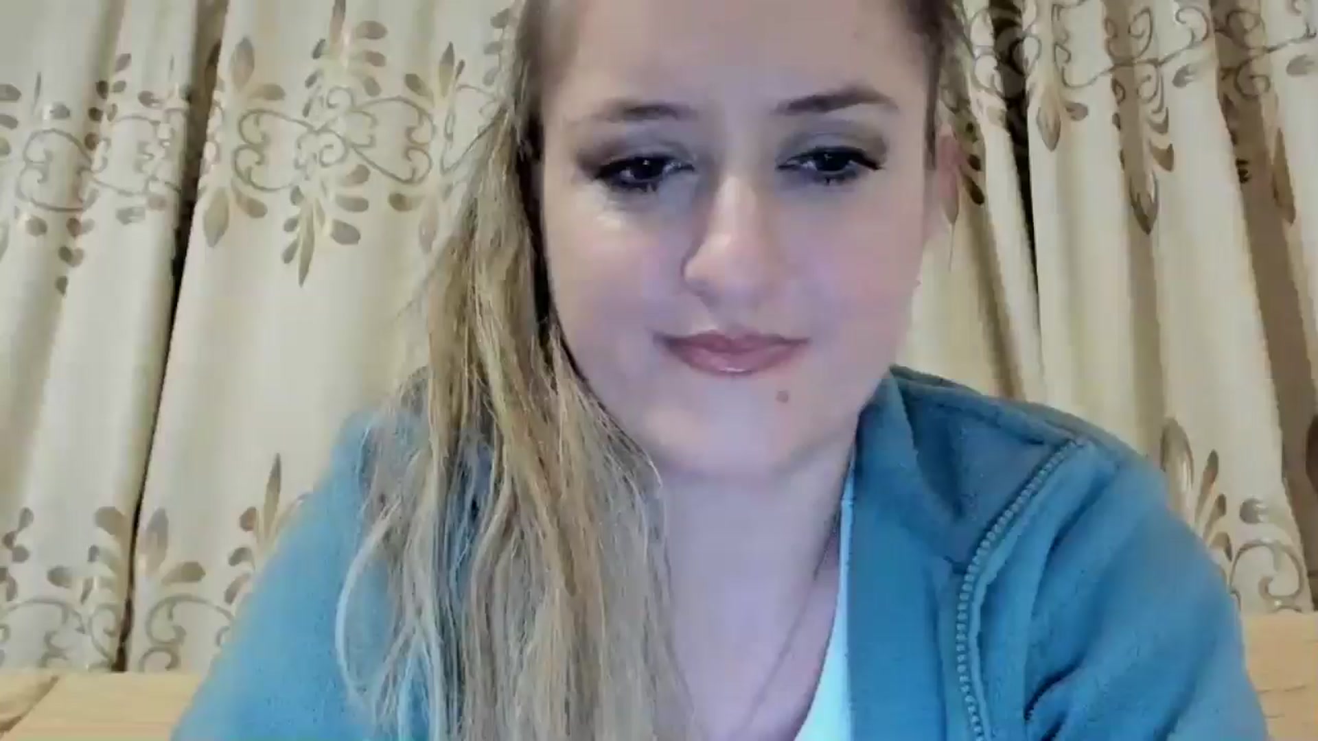 Gallery image thumbnail from BestDream's myfreecams stream on, 05/11/2024, 24:00 image 19 of 20