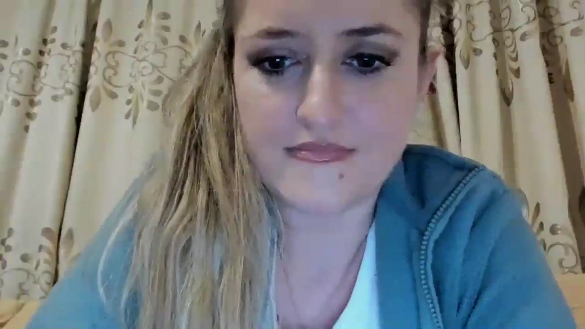 Gallery image thumbnail from BestDream's myfreecams stream on, 05/11/2024, 24:00 image 10 of 20