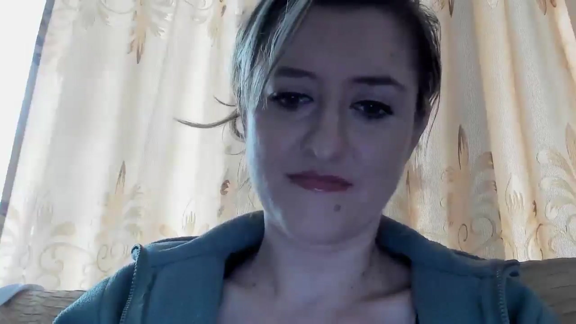 Gallery image thumbnail from BestDream's myfreecams stream on, 05/11/2024, 11:01 image 12 of 20