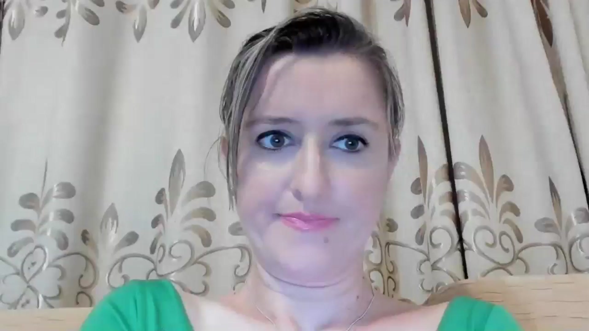 Gallery image thumbnail from BestDream's myfreecams stream on, 05/12/2024, 21:23 image 3 of 20