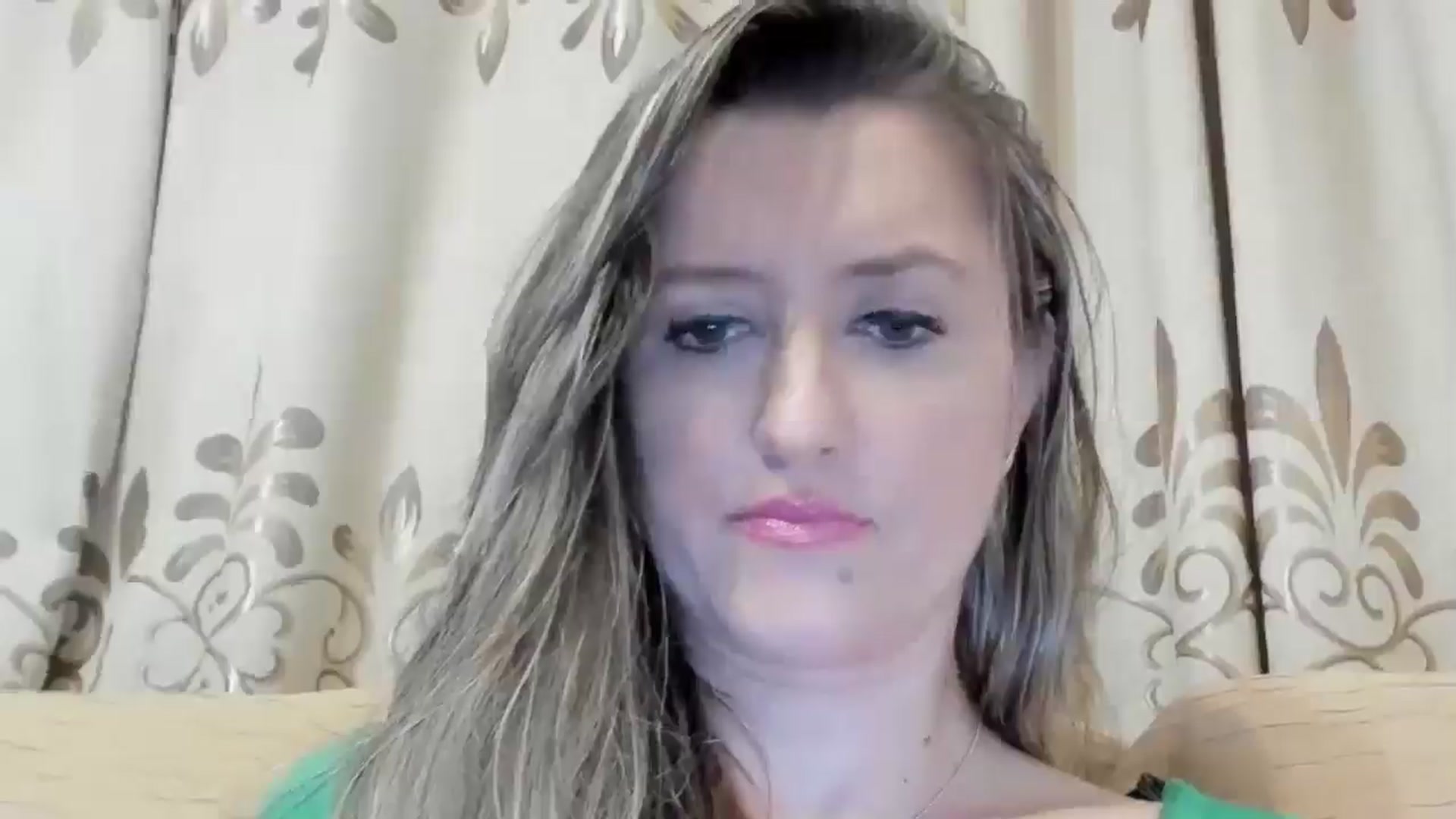 Gallery image thumbnail from BestDream's myfreecams stream on, 05/12/2024, 23:10 image 6 of 20