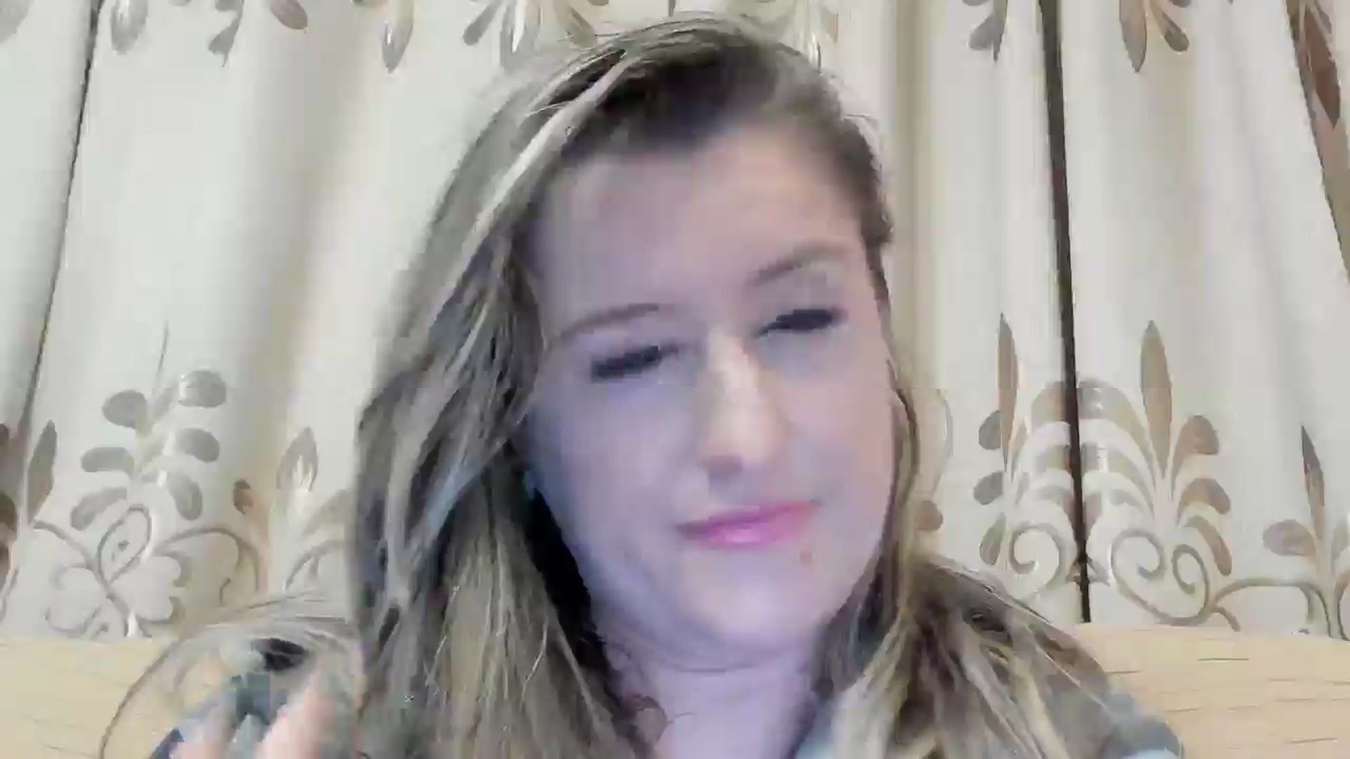 Gallery image thumbnail from BestDream's myfreecams stream on, 05/12/2024, 23:54 image 6 of 20