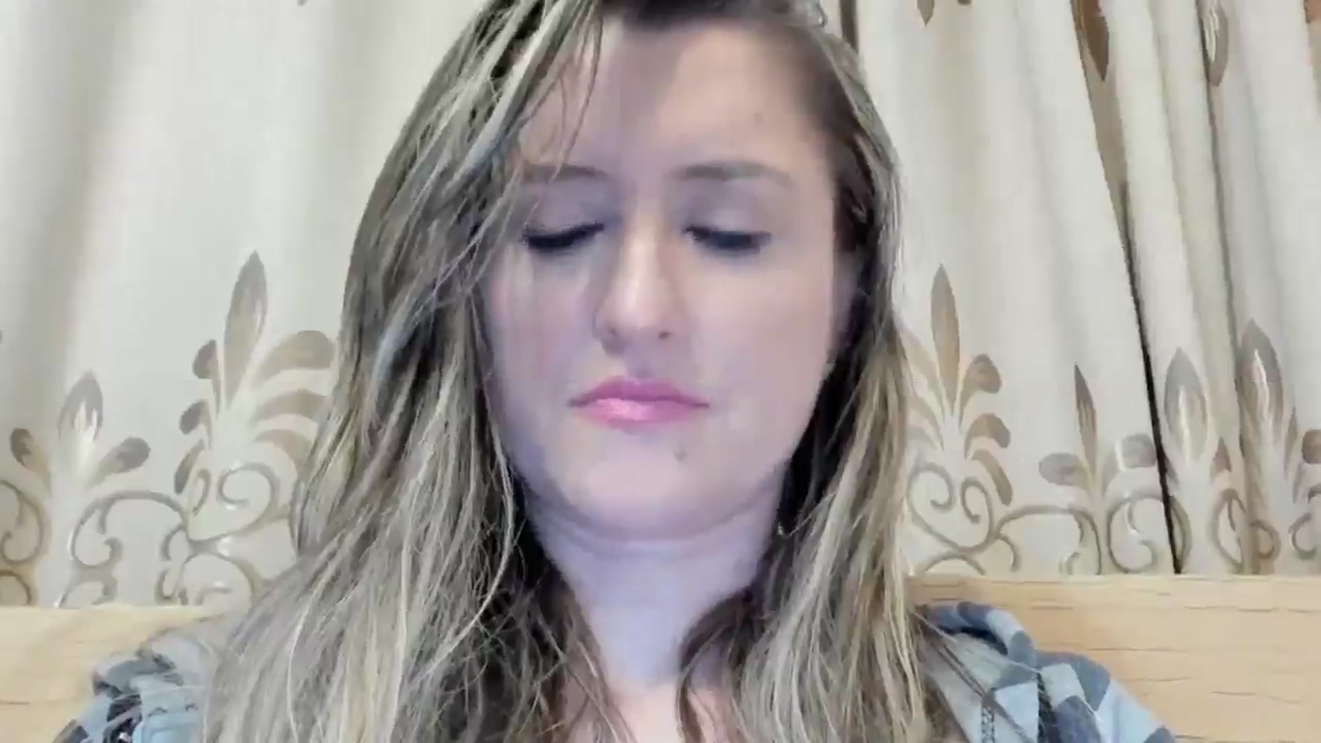 Gallery image thumbnail from BestDream's myfreecams stream on, 05/13/2024, 24:34 image 11 of 20