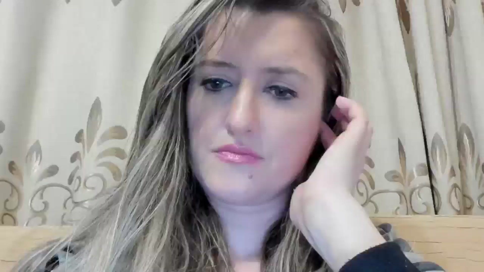 Gallery image thumbnail from BestDream's myfreecams stream on, 05/13/2024, 24:34 image 1 of 20