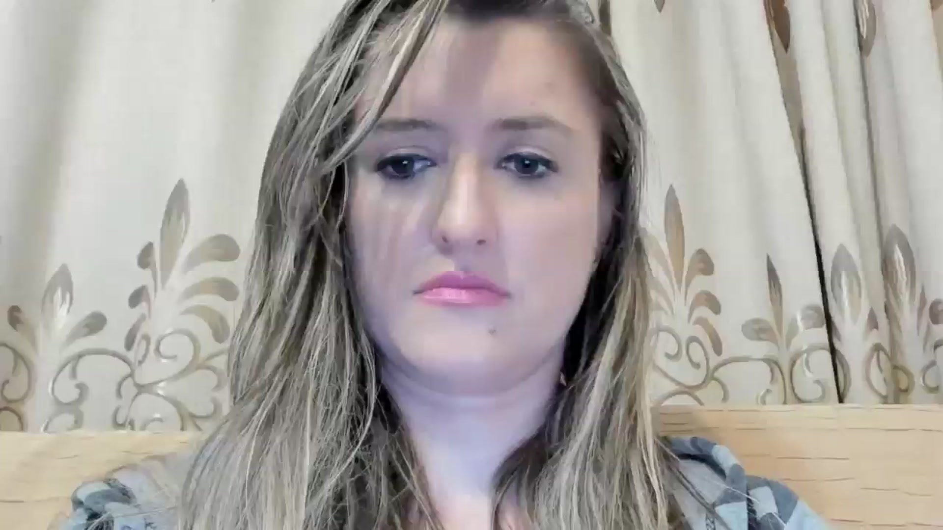 Gallery image thumbnail from BestDream's myfreecams stream on, 05/13/2024, 24:34 image 16 of 20