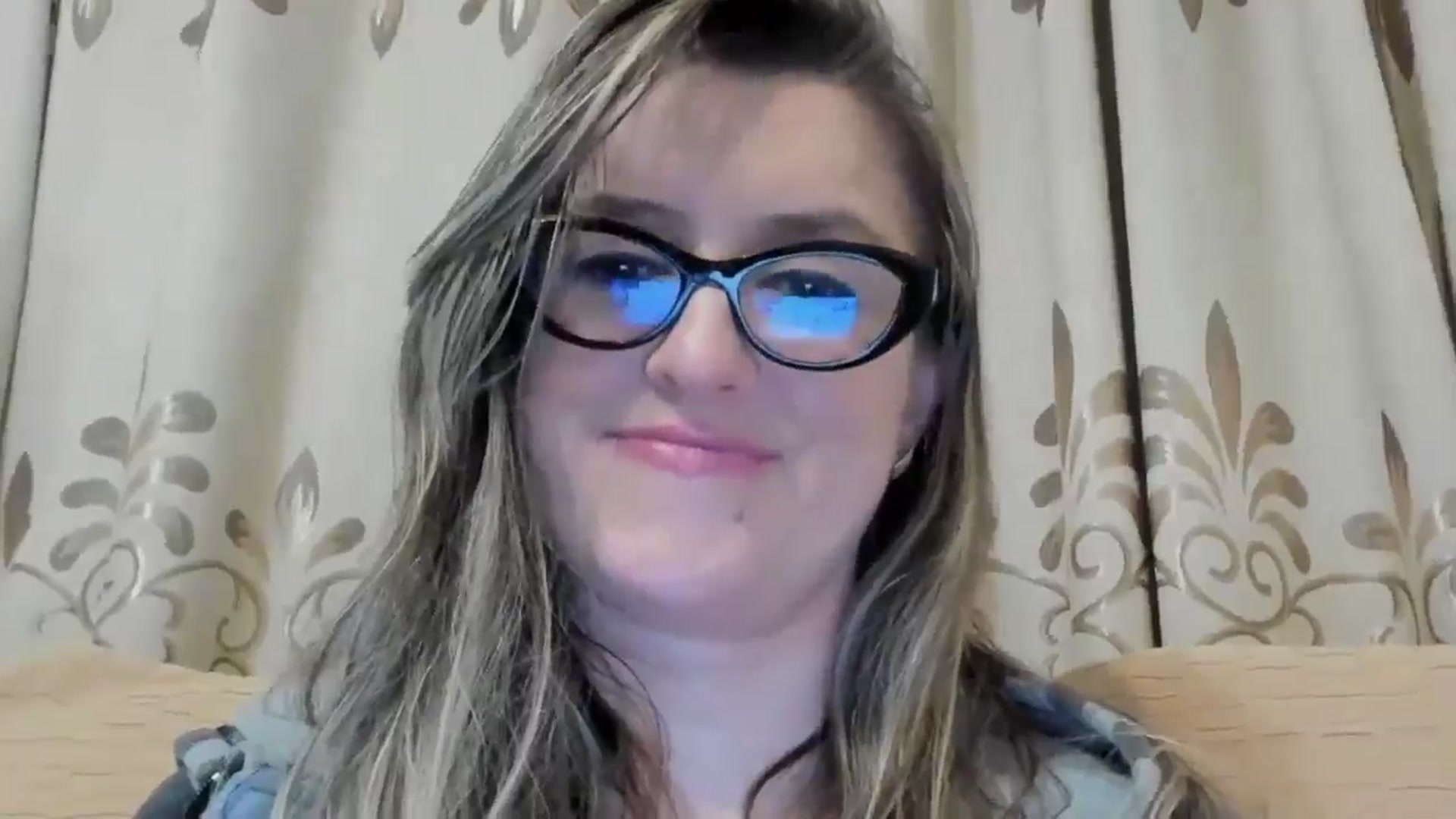 Gallery image thumbnail from BestDream's myfreecams stream on, 05/13/2024, 02:35 image 16 of 20