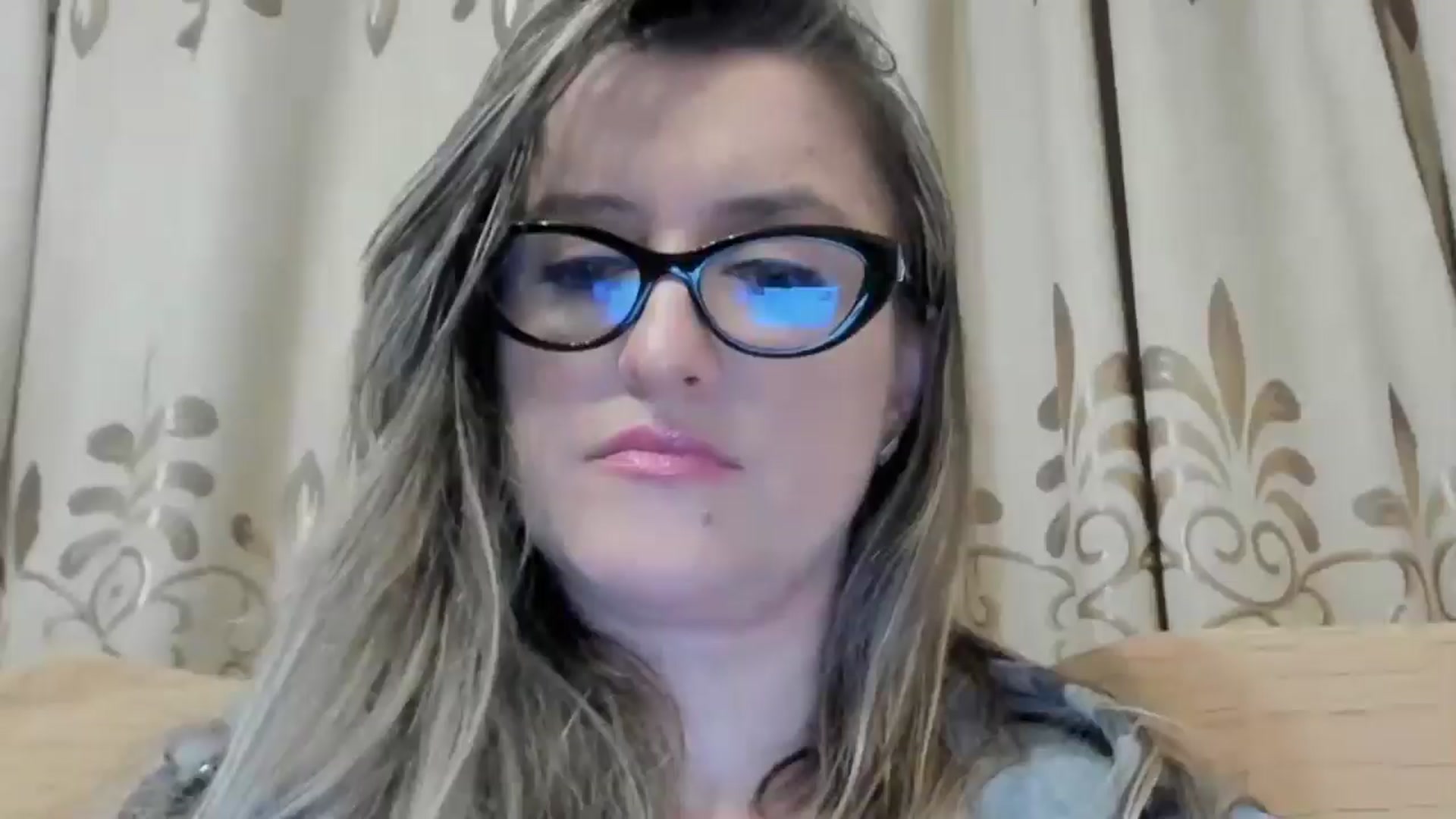 Gallery image thumbnail from BestDream's myfreecams stream on, 05/13/2024, 02:35 image 15 of 20