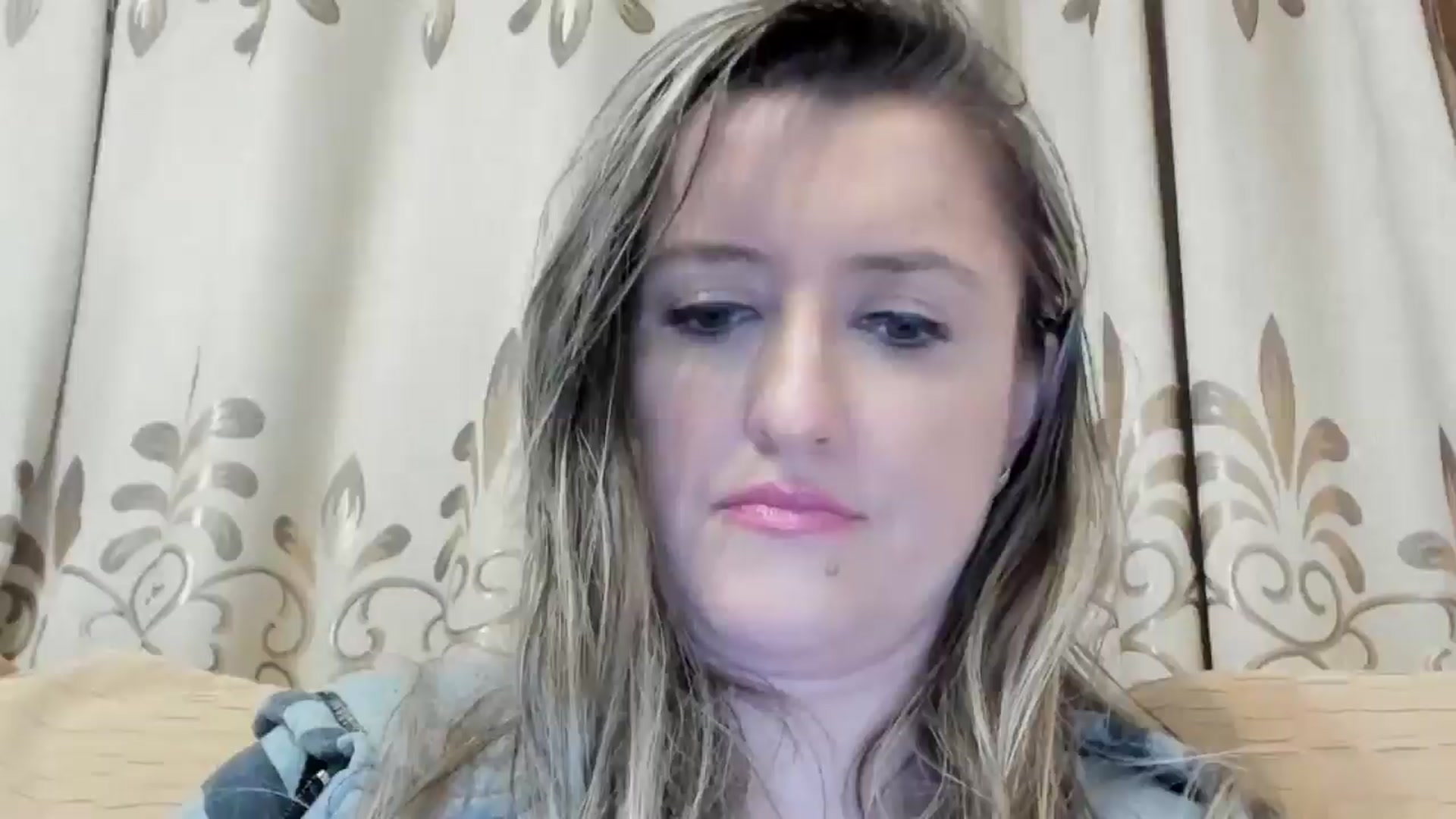Gallery image thumbnail from BestDream's myfreecams stream on, 05/13/2024, 02:35 image 10 of 20