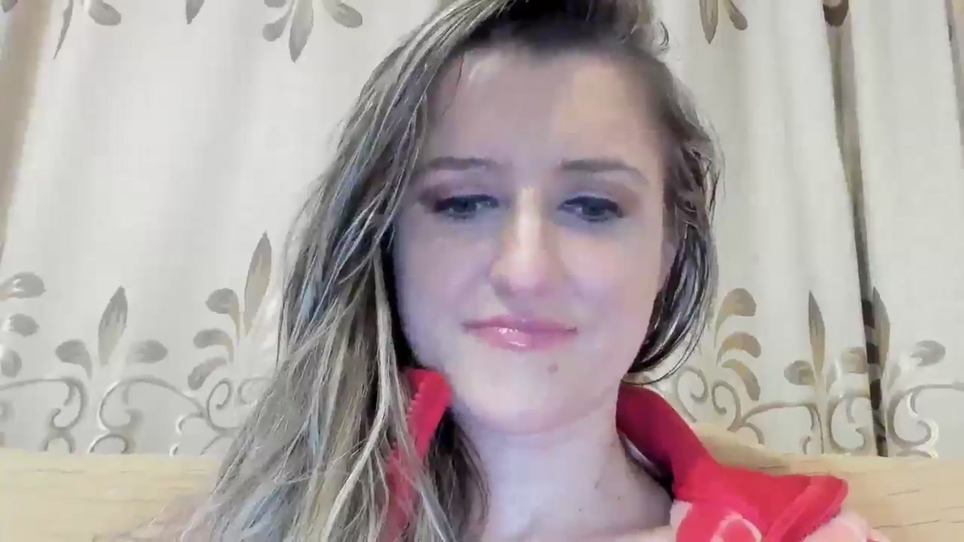 Gallery image thumbnail from BestDream's myfreecams stream on, 05/14/2024, 24:29 image 9 of 20