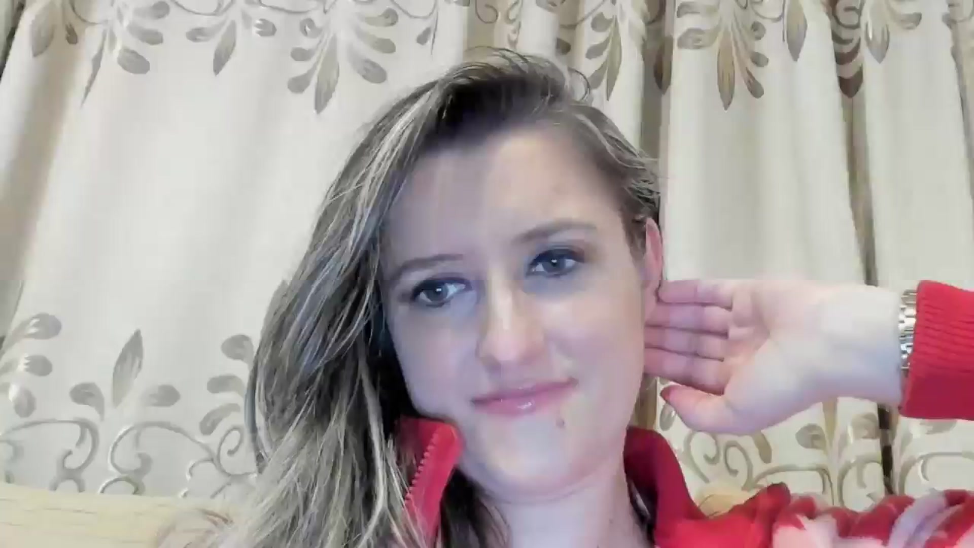 Gallery image thumbnail from BestDream's myfreecams stream on, 05/14/2024, 24:29 image 15 of 20