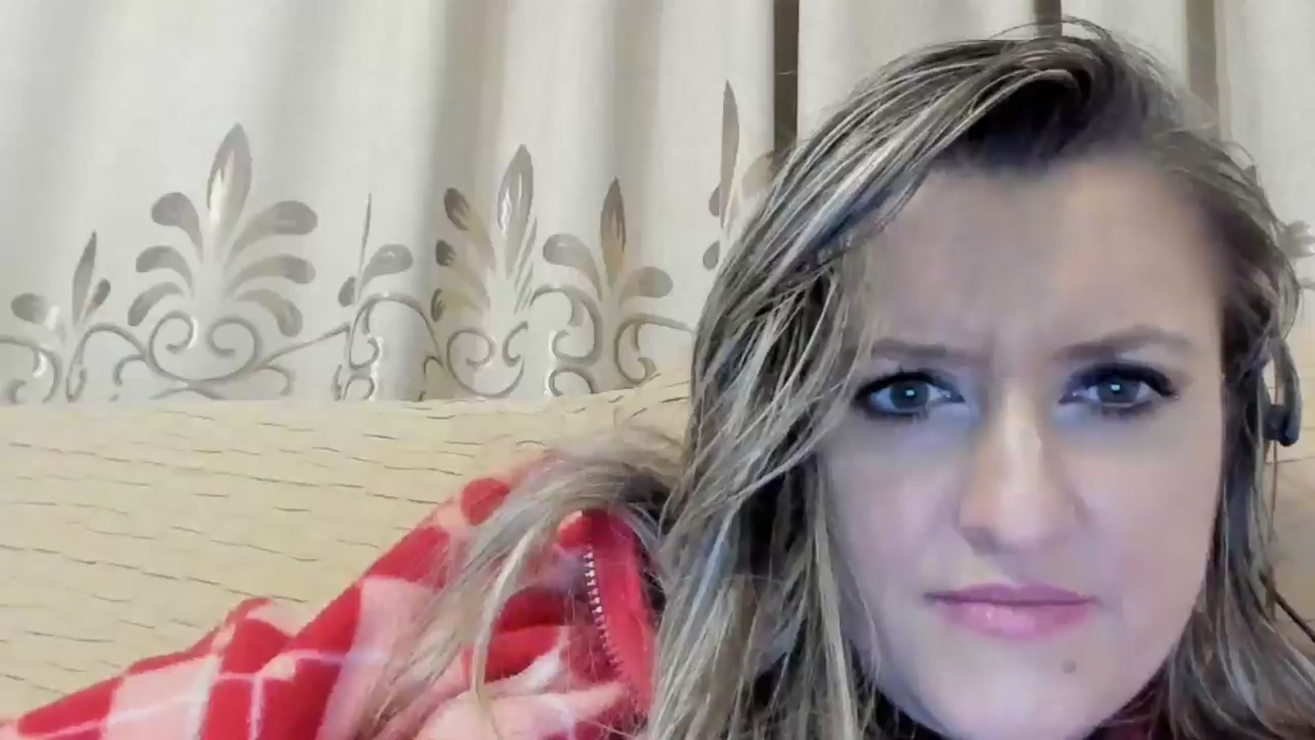 Gallery image thumbnail from BestDream's myfreecams stream on, 05/15/2024, 01:29 image 4 of 20