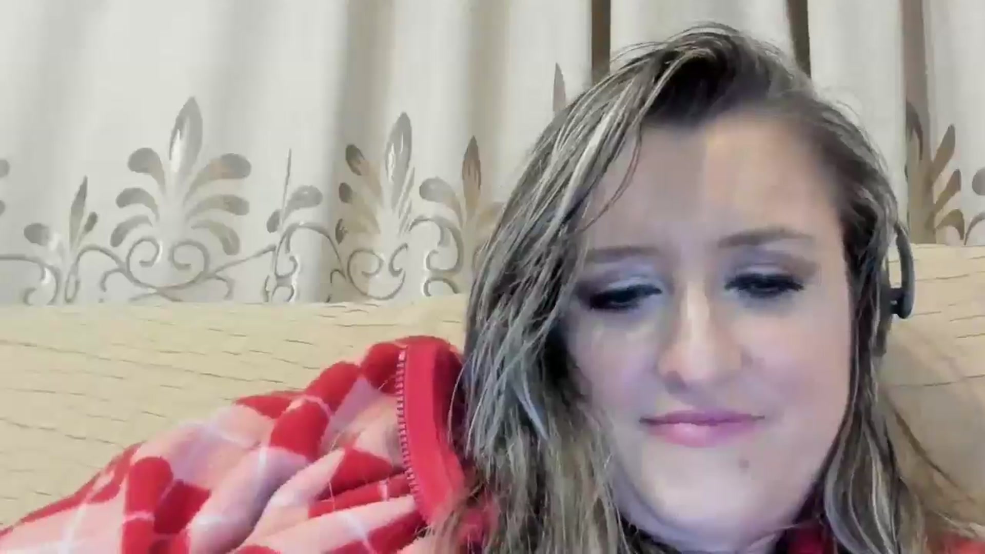 Gallery image thumbnail from BestDream's myfreecams stream on, 05/15/2024, 01:58 image 14 of 20