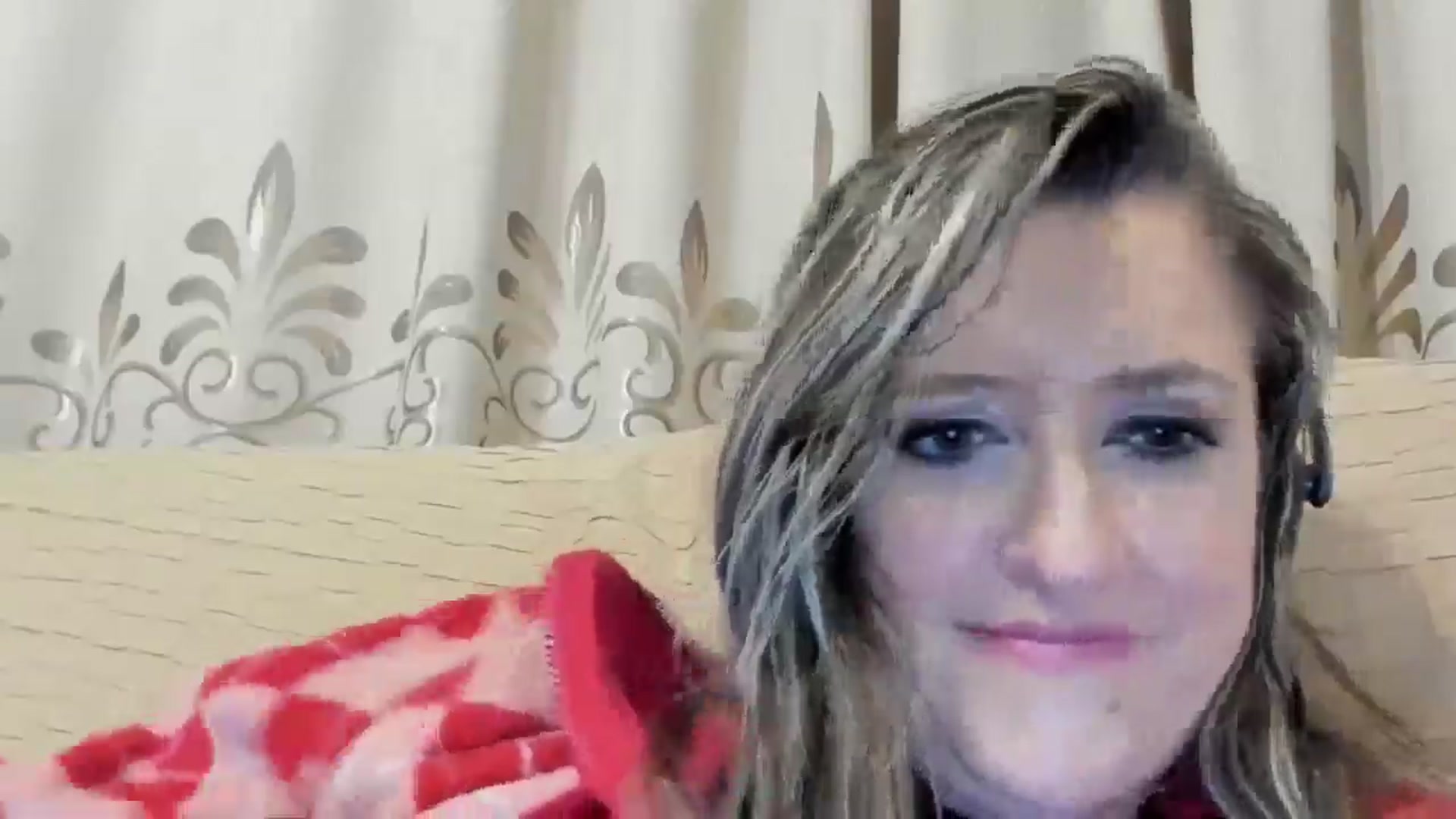 Gallery image thumbnail from BestDream's myfreecams stream on, 05/15/2024, 01:58 image 19 of 20