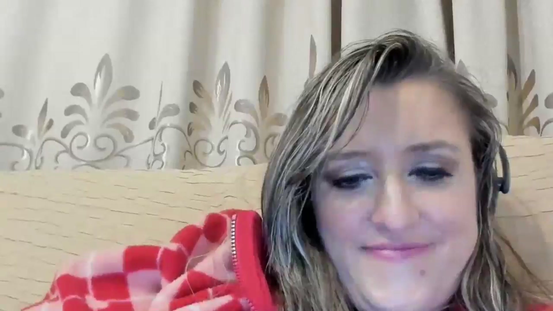 Gallery image thumbnail from BestDream's myfreecams stream on, 05/15/2024, 01:58 image 20 of 20