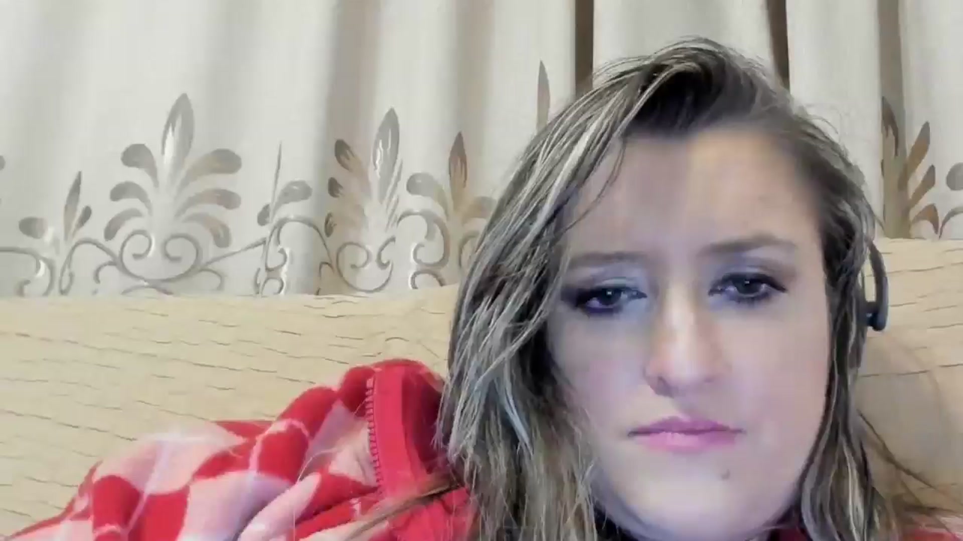 Gallery image thumbnail from BestDream's myfreecams stream on, 05/15/2024, 01:58 image 8 of 20