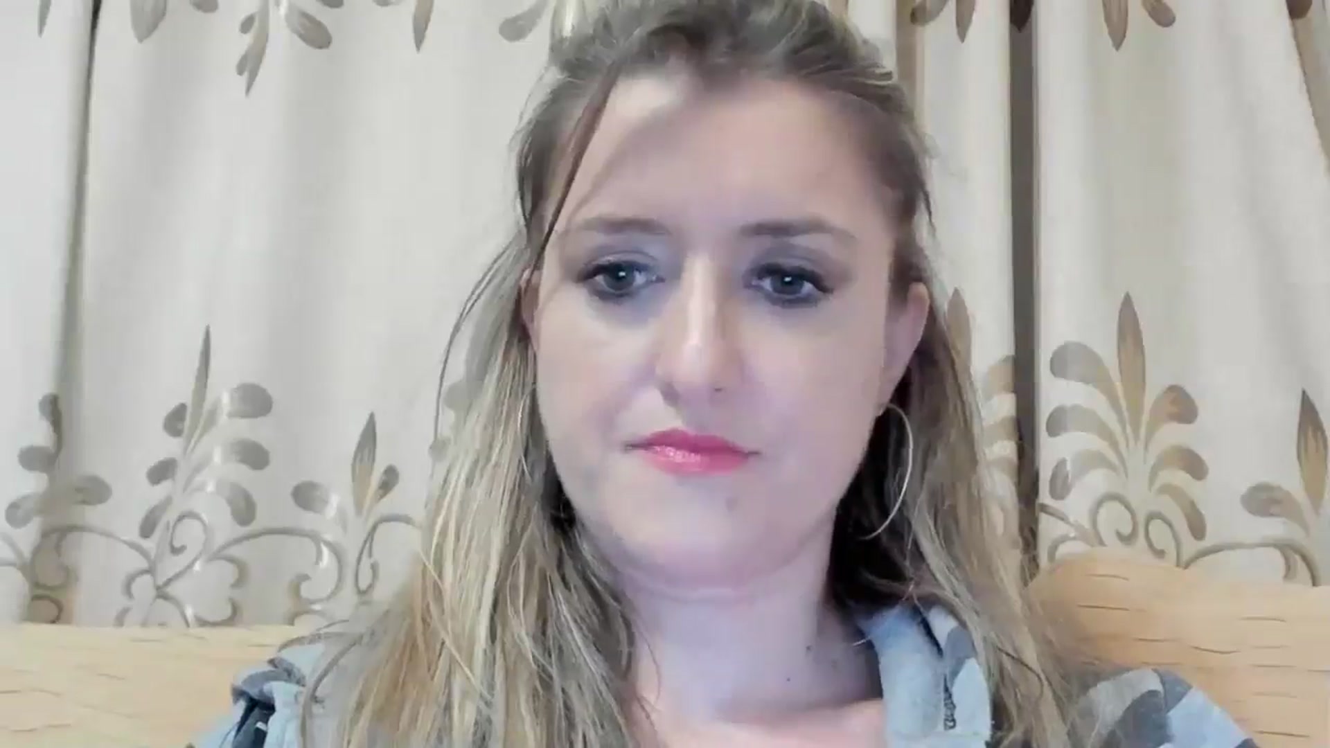 Gallery image thumbnail from BestDream's myfreecams stream on, 05/15/2024, 21:56 image 11 of 20