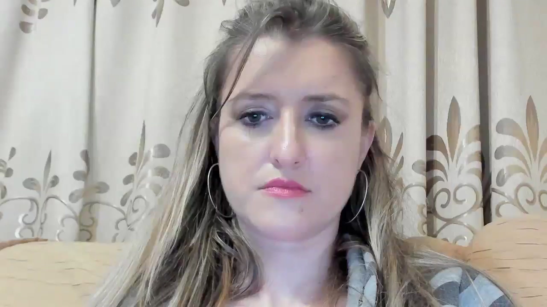 Gallery image thumbnail from BestDream's myfreecams stream on, 05/15/2024, 22:46 image 16 of 20