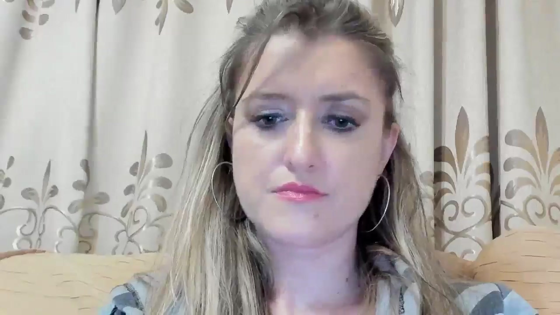 Gallery image thumbnail from BestDream's myfreecams stream on, 05/15/2024, 22:46 image 2 of 20