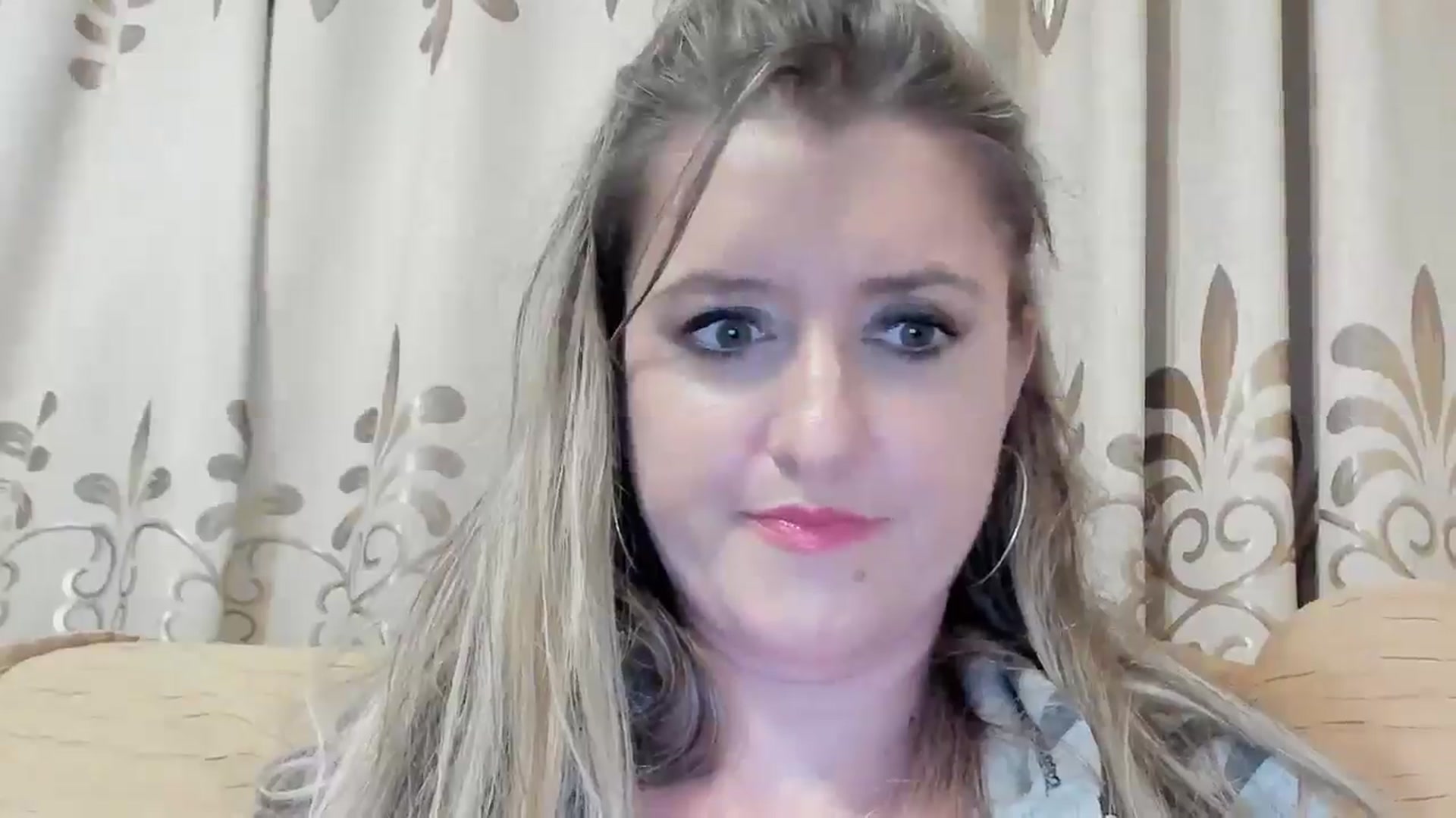 Gallery image thumbnail from BestDream's myfreecams stream on, 05/15/2024, 22:46 image 11 of 20