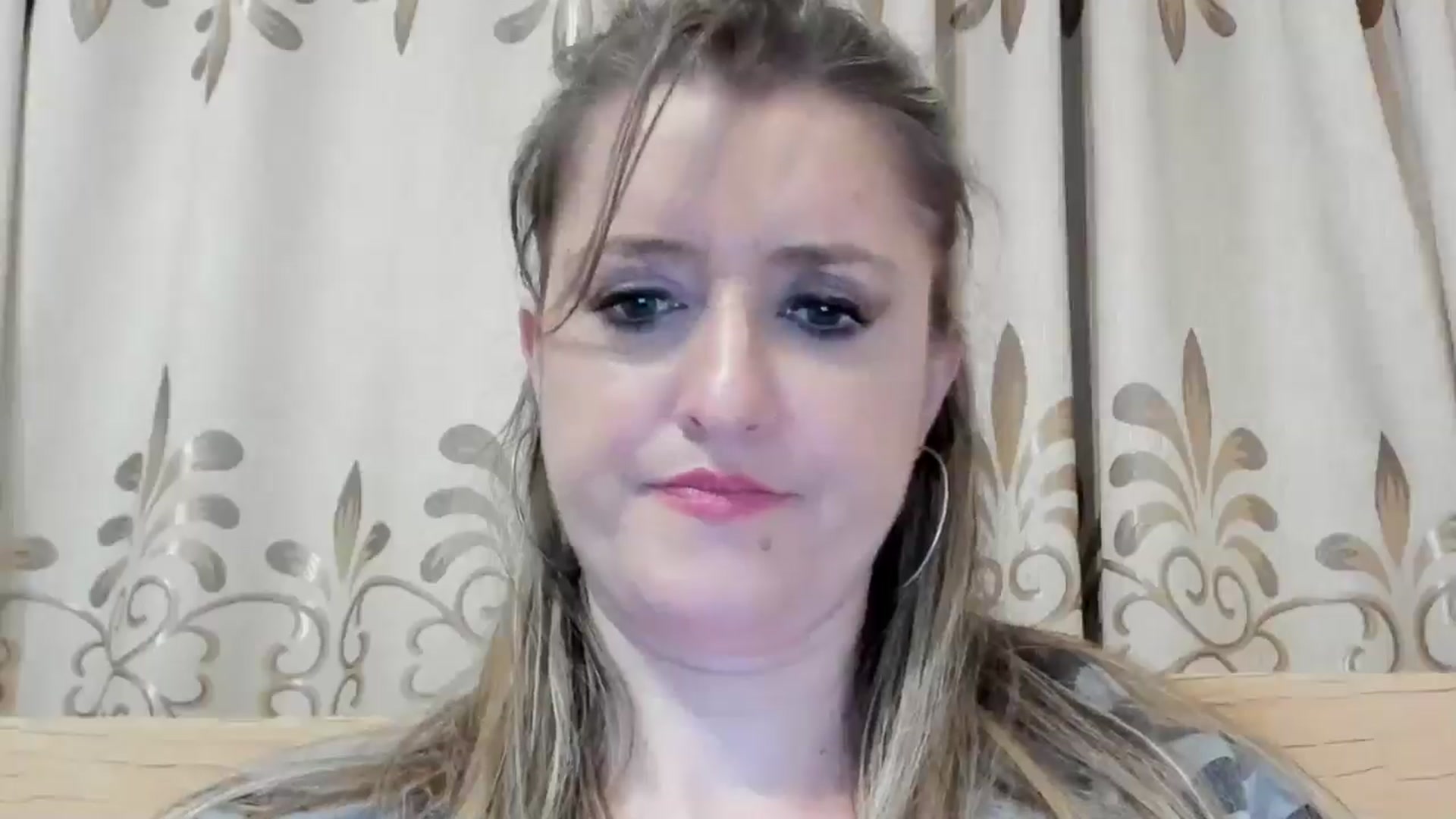 Gallery image thumbnail from BestDream's myfreecams stream on, 05/16/2024, 24:11 image 14 of 20