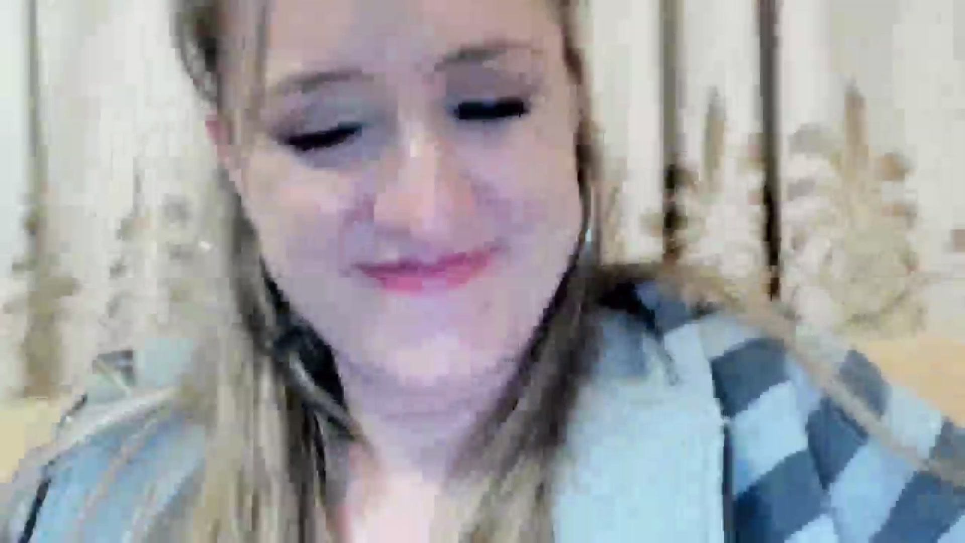 Gallery image thumbnail from BestDream's myfreecams stream on, 05/16/2024, 24:37 image 5 of 20