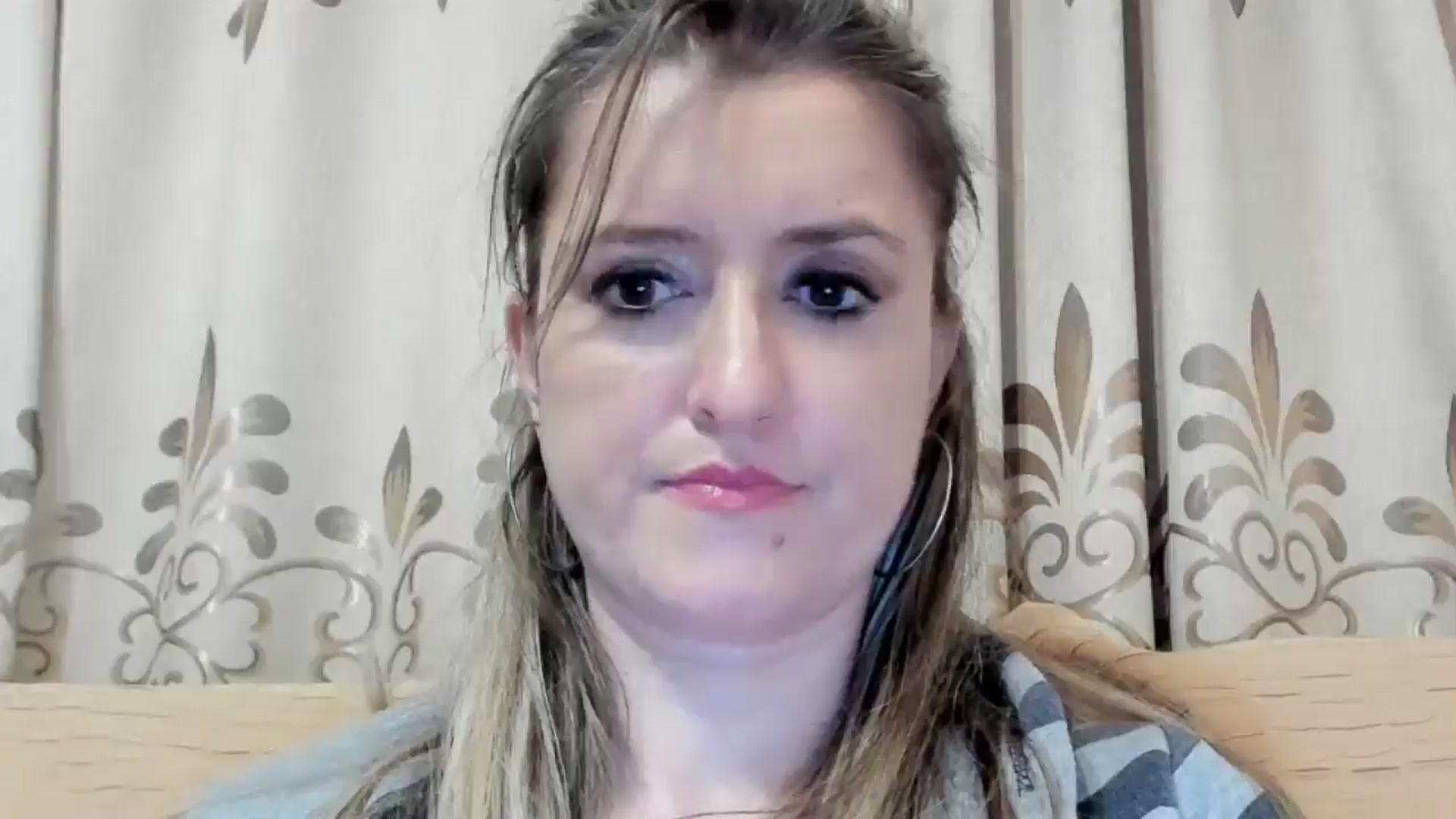 Gallery image thumbnail from BestDream's myfreecams stream on, 05/16/2024, 01:35 image 17 of 20