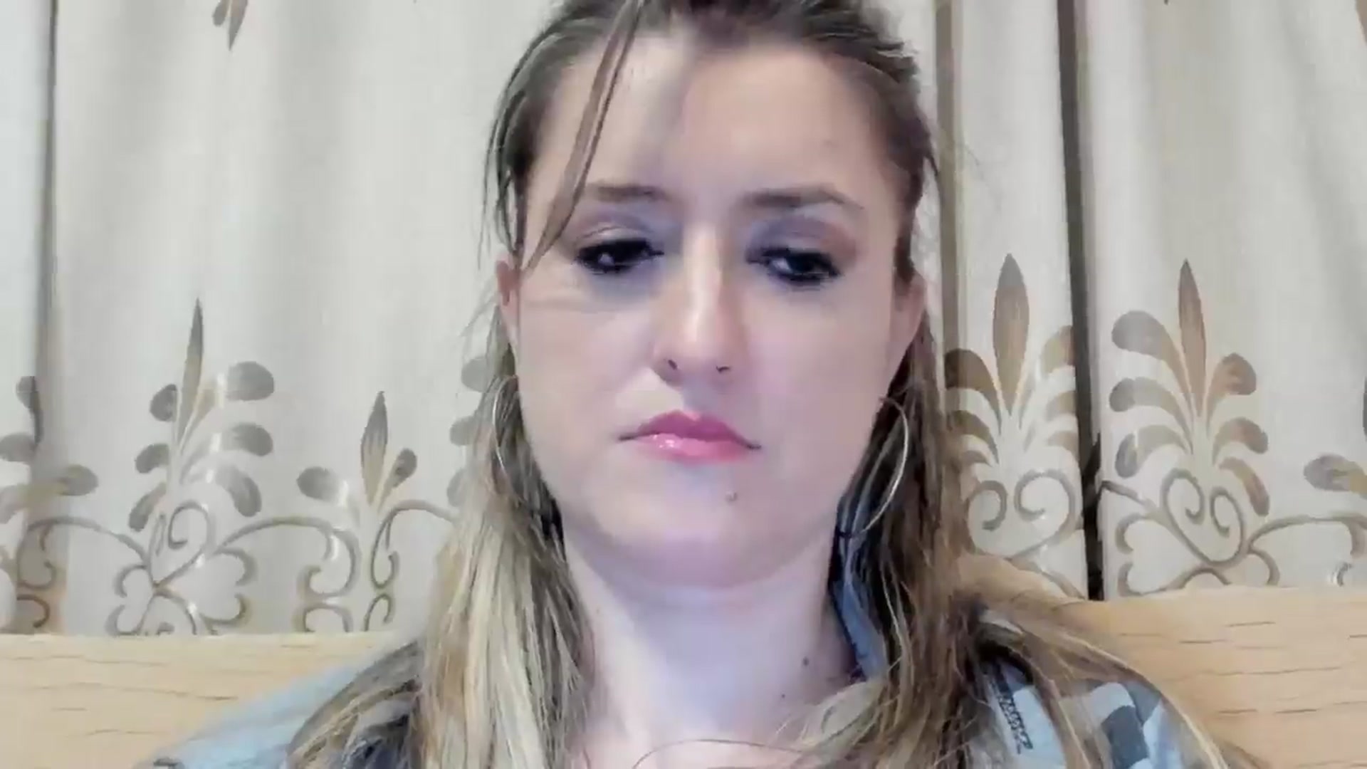Gallery image thumbnail from BestDream's myfreecams stream on, 05/16/2024, 01:35 image 14 of 20
