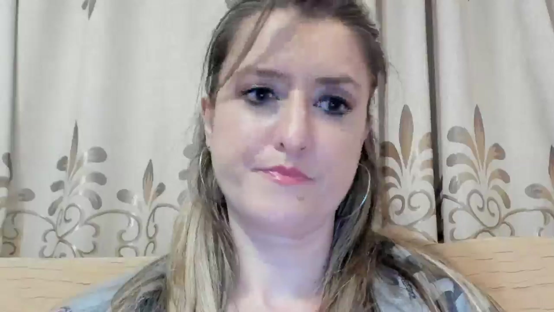 Gallery image thumbnail from BestDream's myfreecams stream on, 05/16/2024, 01:35 image 12 of 20