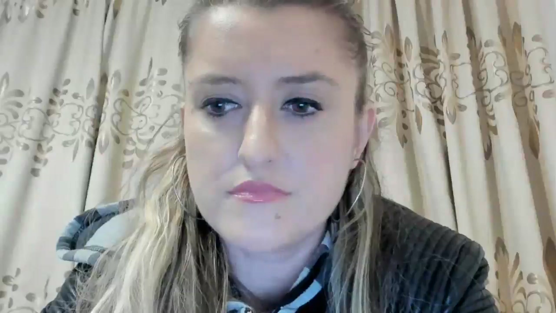 Gallery image thumbnail from BestDream's myfreecams stream on, 05/16/2024, 20:01 image 6 of 20